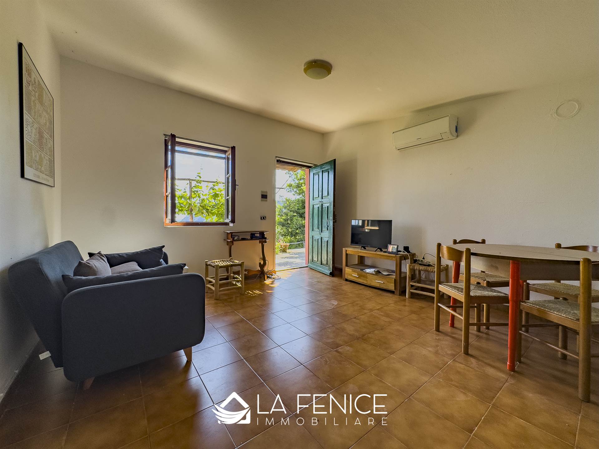 Villa a Monterosso al mare con 6 locali di 40 m2 - Foto