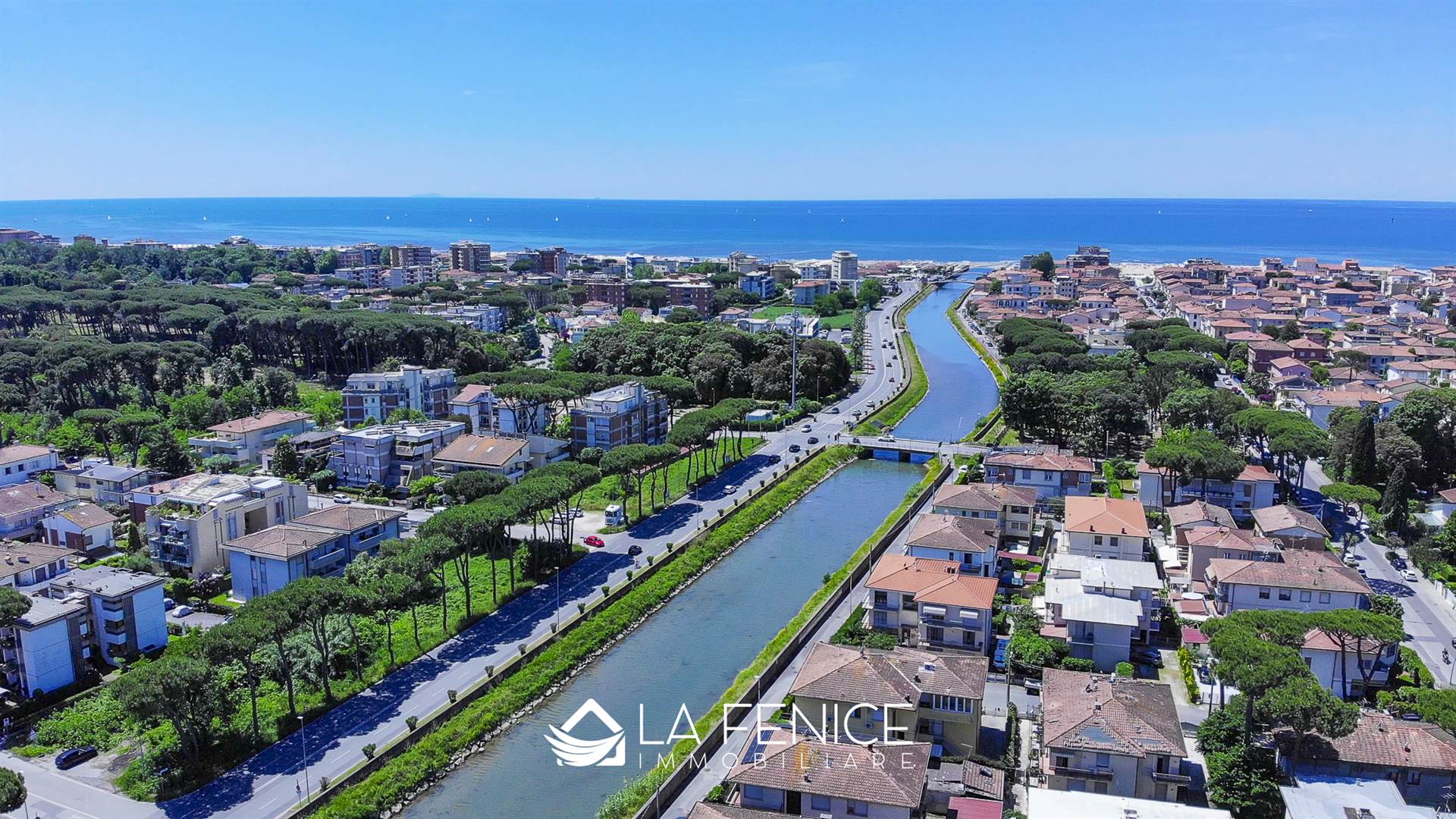 Appartamento a Camaiore con 5 locali di 120 m2 - Foto Appartamento a Camaiore con 5 locali di 120 m2 - Foto