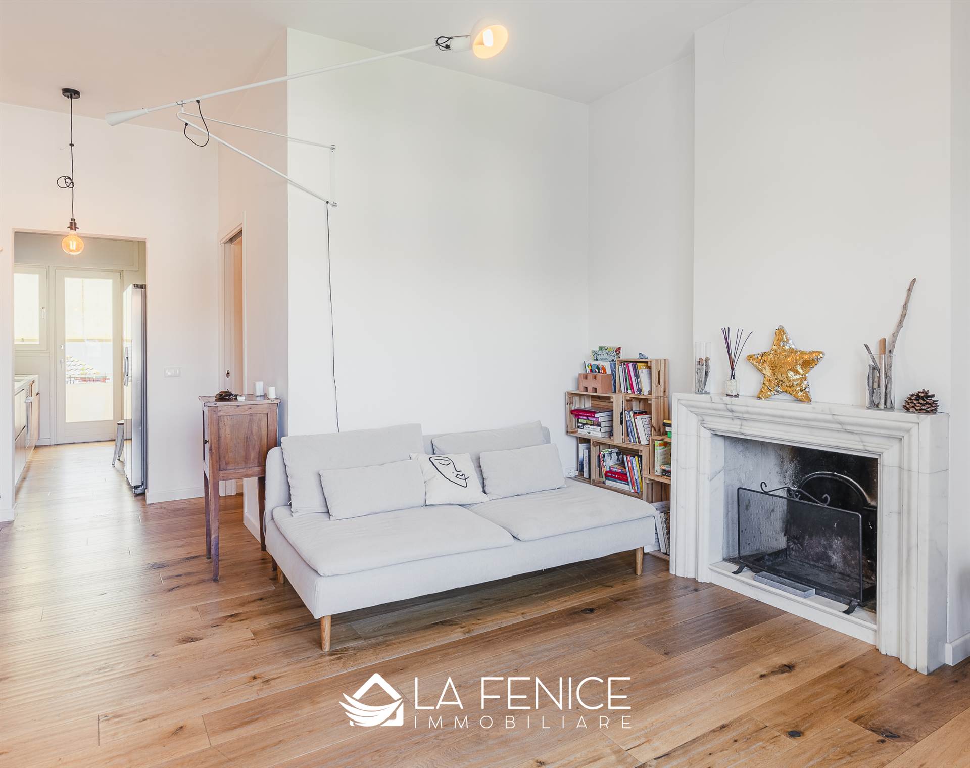 Appartamento a Camaiore con 5 locali di 120 m2 - Foto Appartamento a Camaiore con 5 locali di 120 m2 - Foto