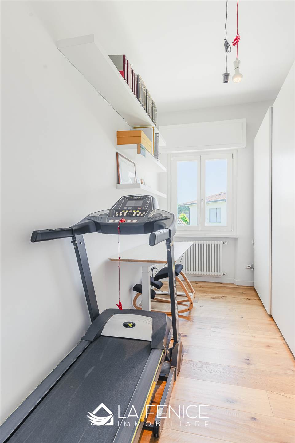 Appartamento a Camaiore con 5 locali di 120 m2 - Foto Appartamento a Camaiore con 5 locali di 120 m2 - Foto