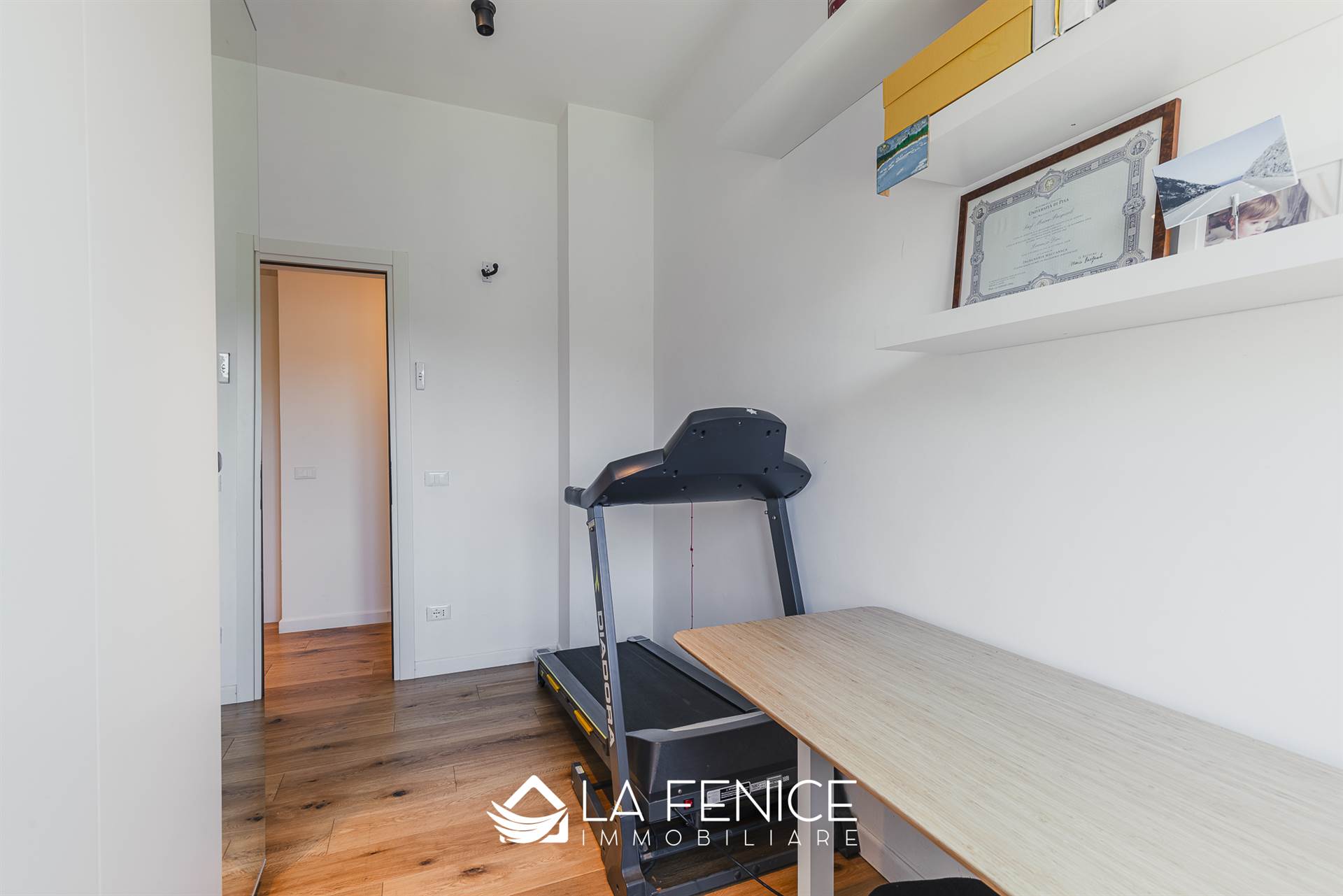 Appartamento a Camaiore con 5 locali di 120 m2 - Foto Appartamento a Camaiore con 5 locali di 120 m2 - Foto