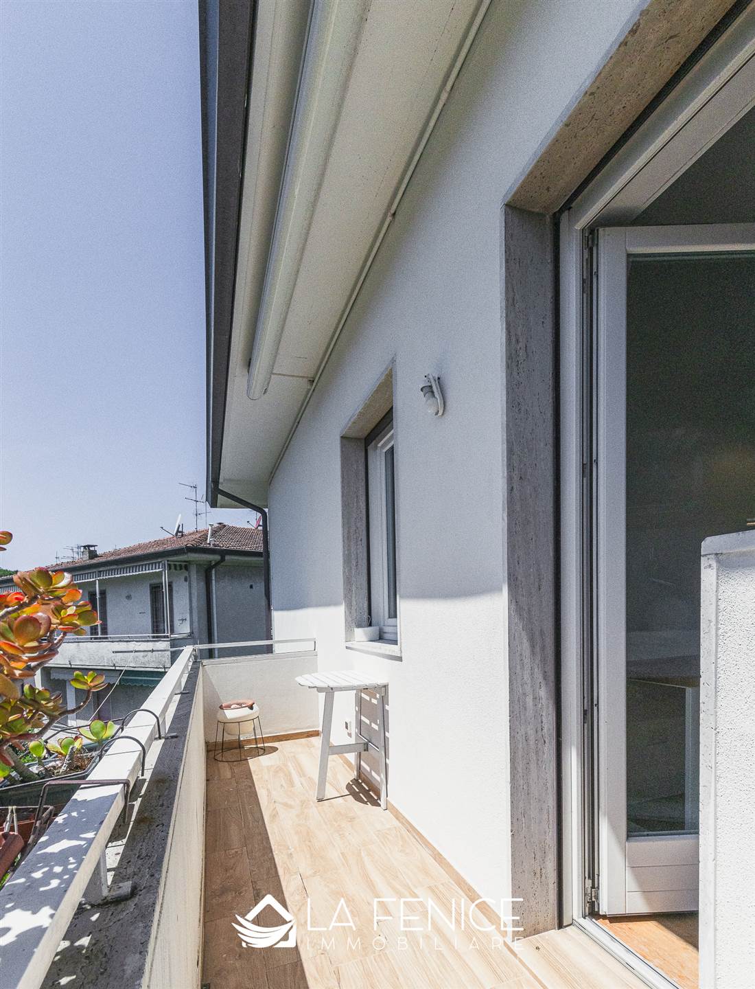 Appartamento a Camaiore con 5 locali di 120 m2 - Foto Appartamento a Camaiore con 5 locali di 120 m2 - Foto