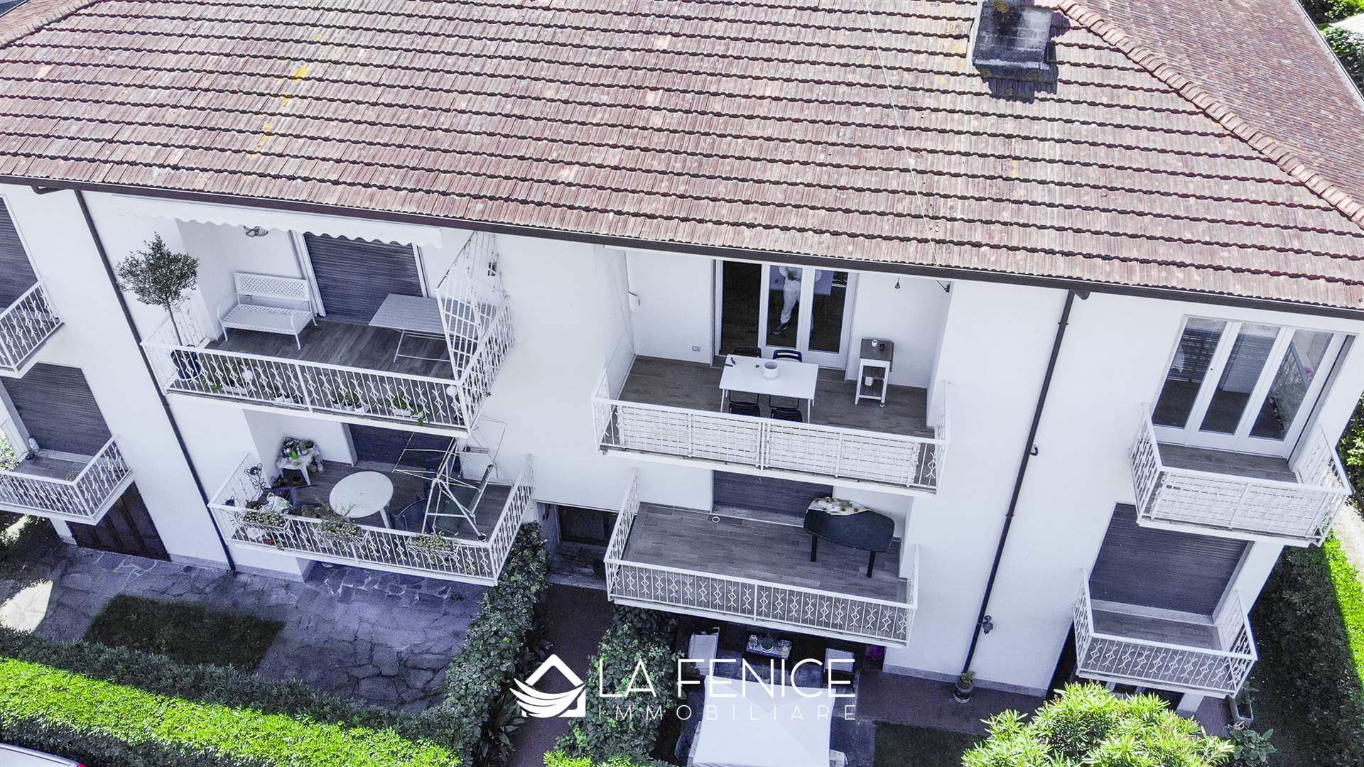 Appartamento a Camaiore con 5 locali di 120 m2 - Foto Appartamento a Camaiore con 5 locali di 120 m2 - Foto