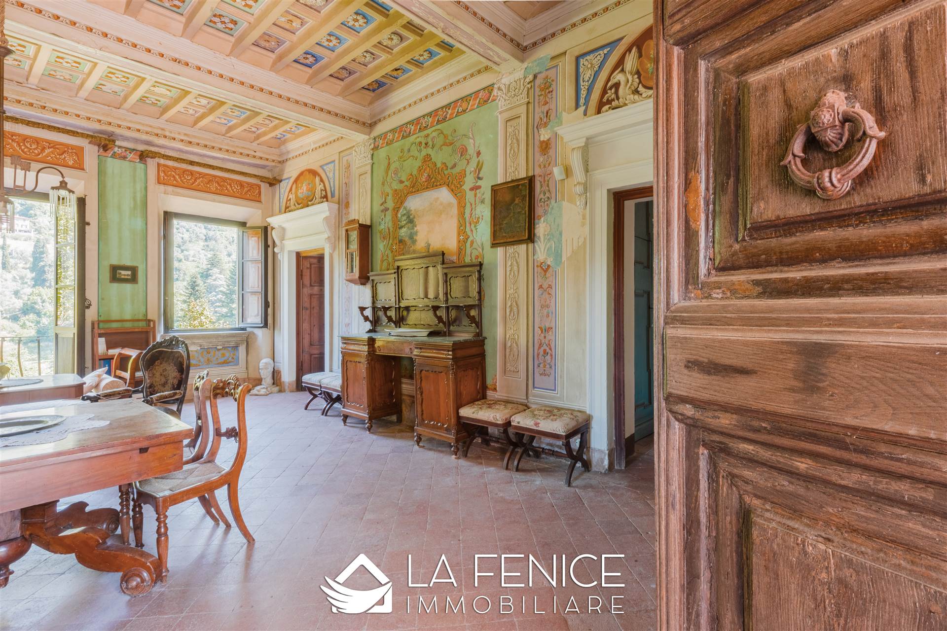 Villa a Camaiore con 20 locali di 790 m2 - Foto