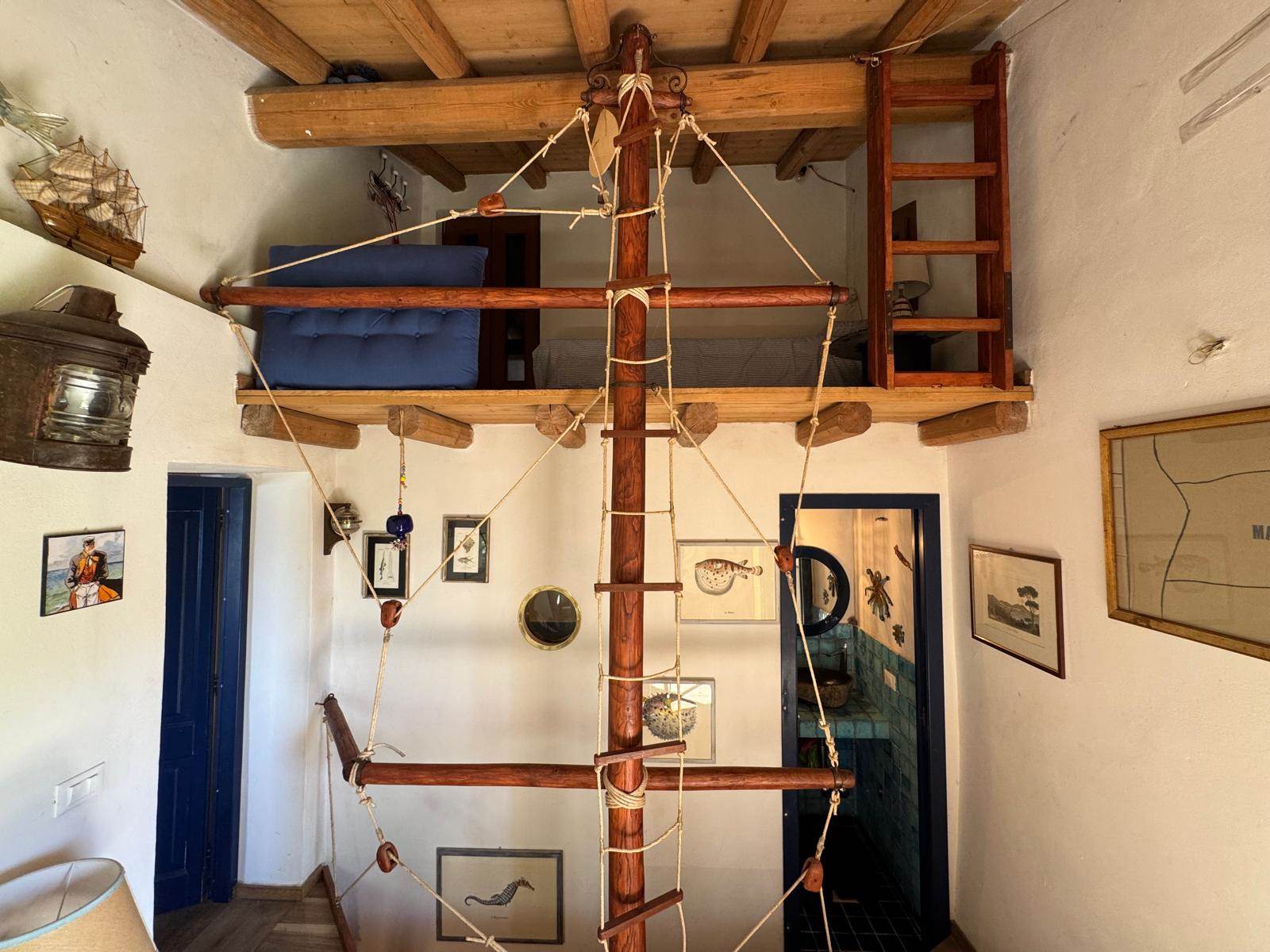 Rustico casale a Riomaggiore con 4 locali di 60 m2 - Foto