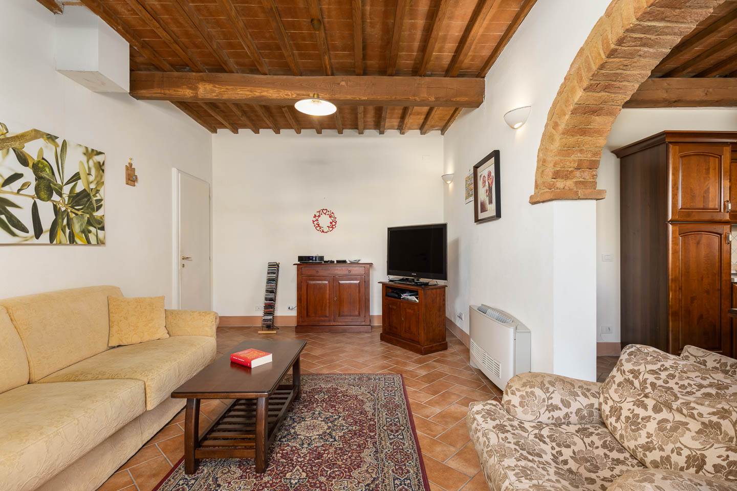 Rustico casale a Montalcino con 4 locali di 125 m2 - Foto