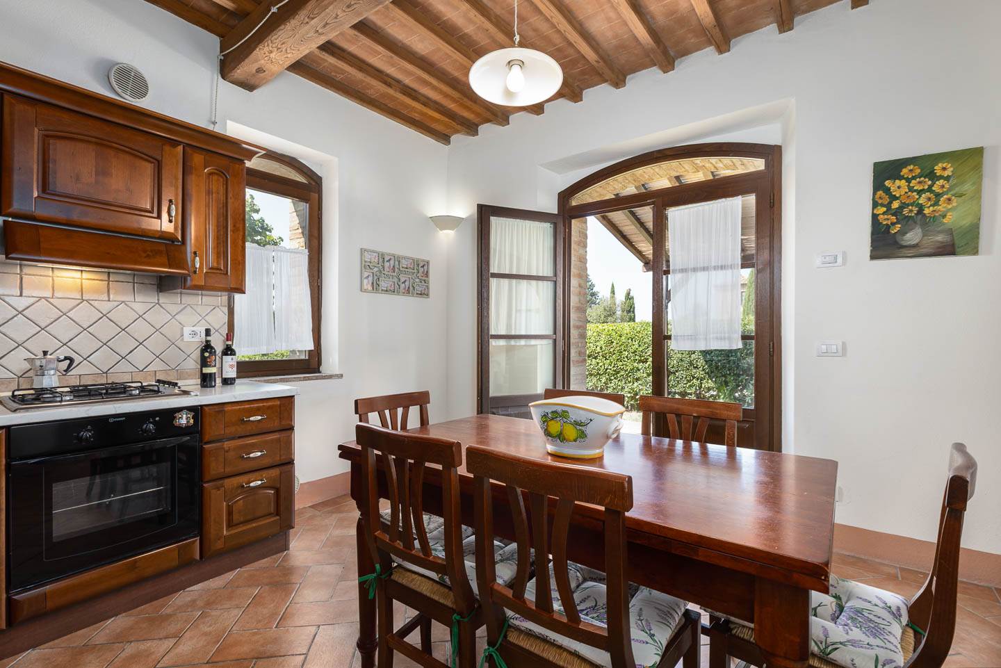 Rustico casale a Montalcino con 4 locali di 125 m2 - Foto