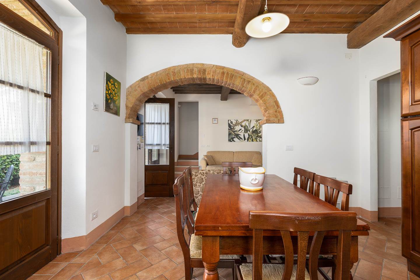 Rustico casale a Montalcino con 4 locali di 125 m2 - Foto