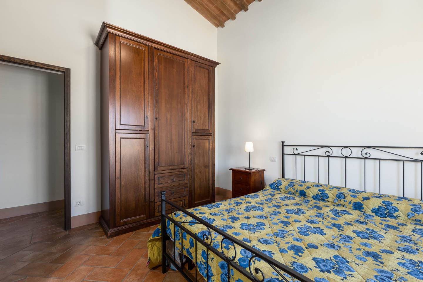 Rustico casale a Montalcino con 4 locali di 125 m2 - Foto