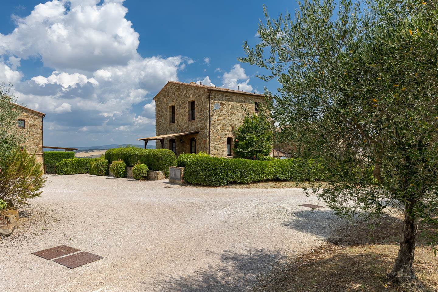 Rustico casale a Montalcino con 4 locali di 125 m2 - Foto