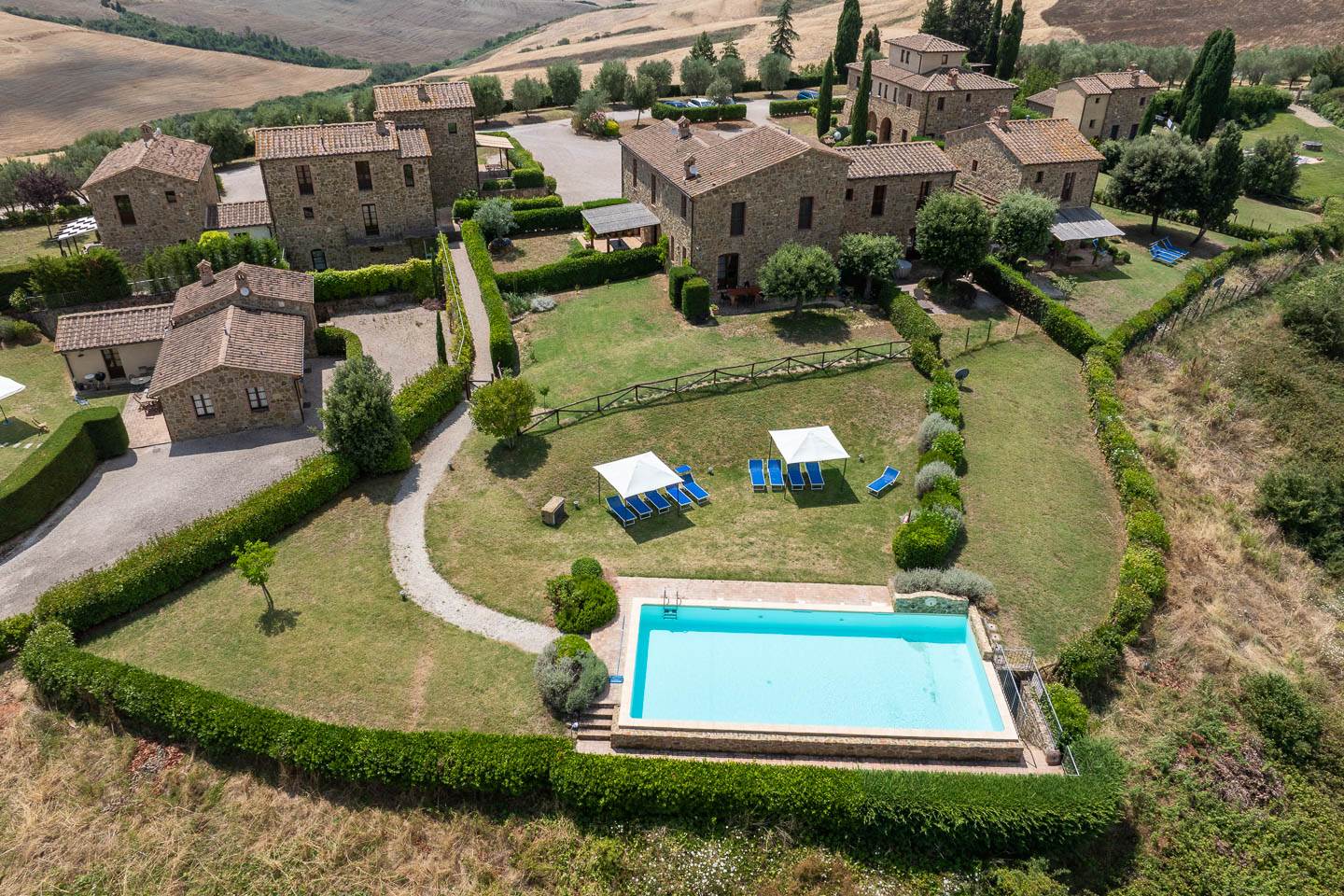 Rustico casale a Montalcino con 4 locali di 125 m2 - Foto