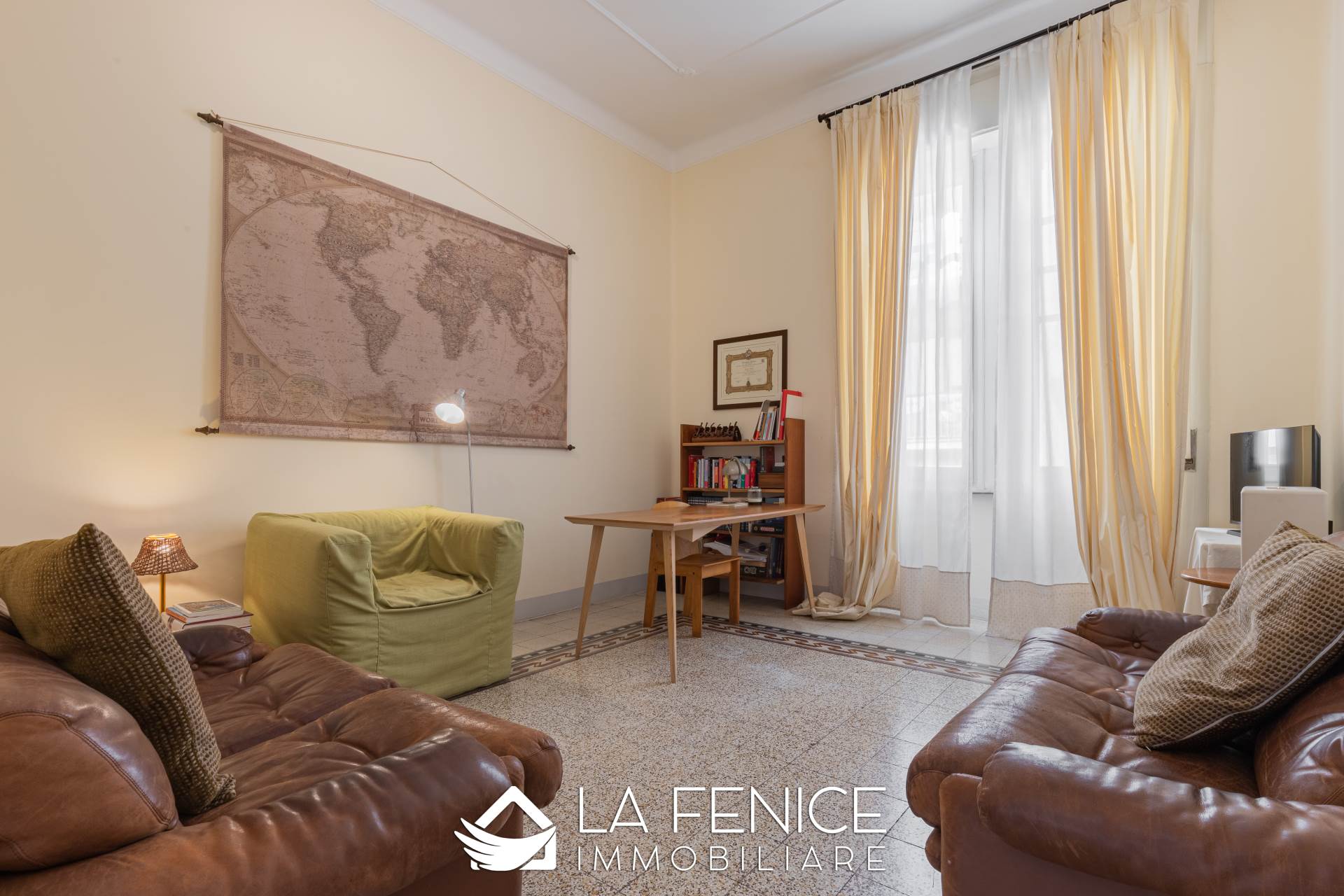 Appartamento a La spezia con 5 locali di 124 m2 - Foto