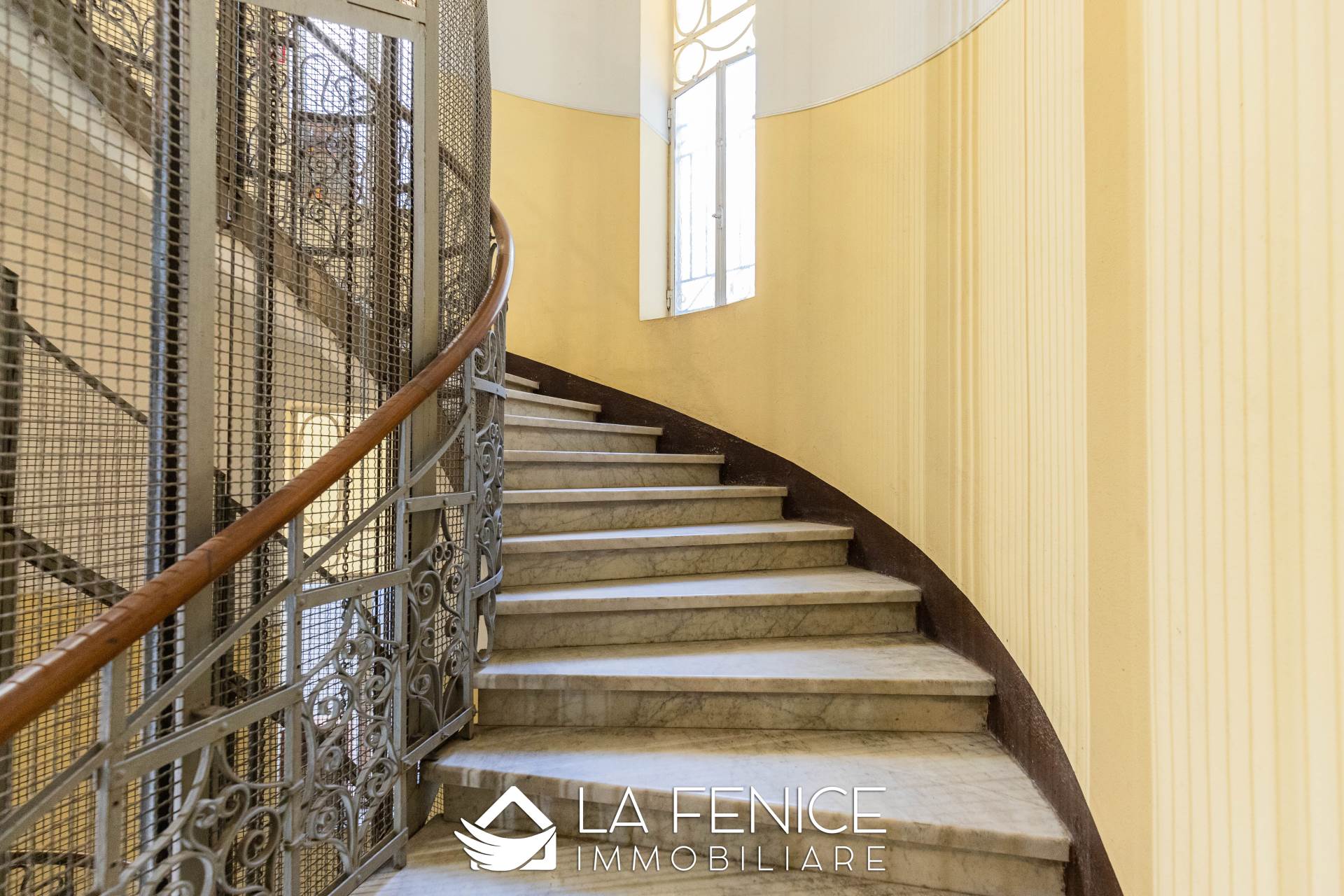 Appartamento a La spezia con 5 locali di 124 m2 - Foto