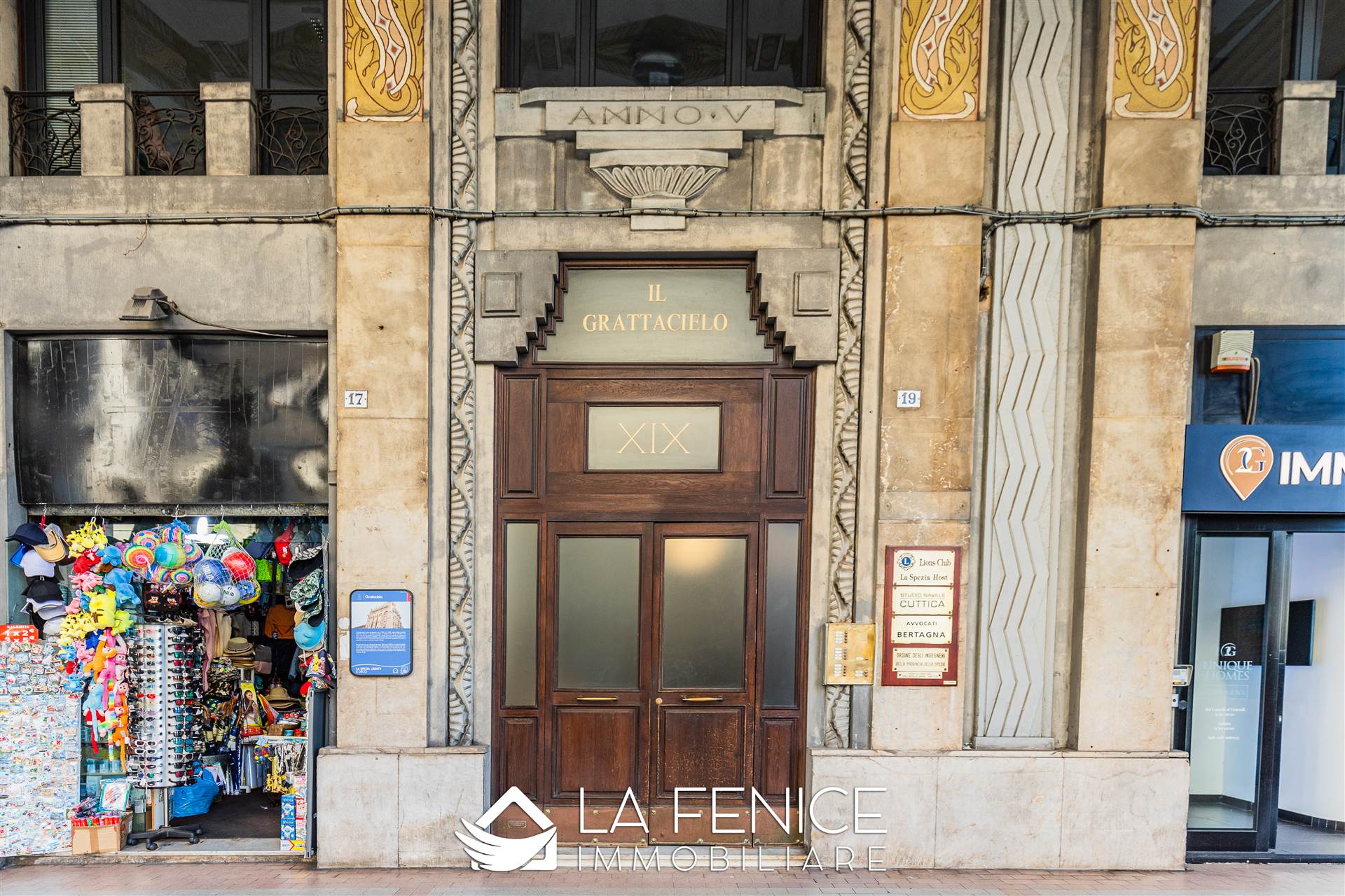 Appartamento a La spezia con 5 locali di 124 m2 - Foto