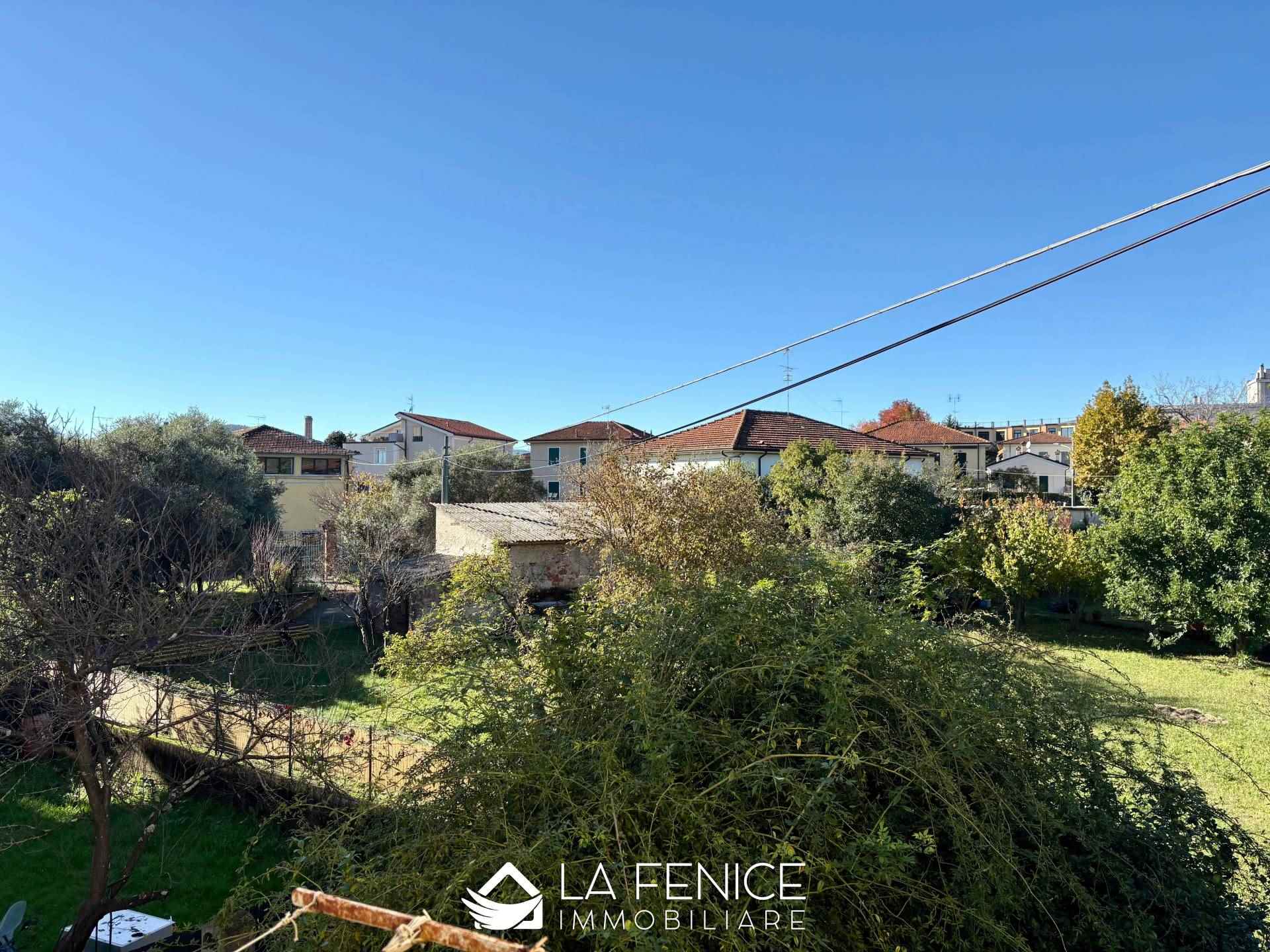 Appartamento a Sarzana con 5 locali di 118 m2 - Foto