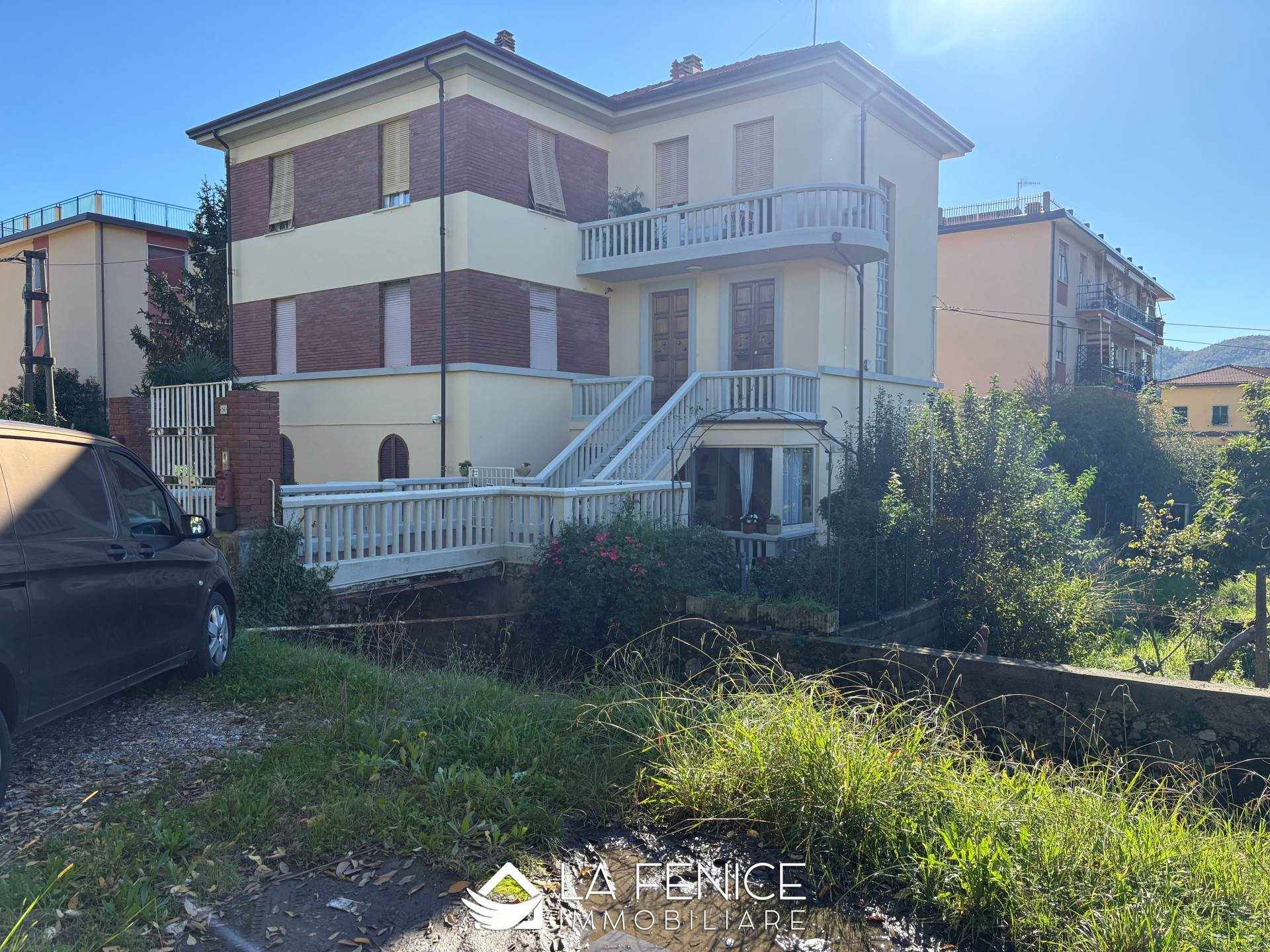 Appartamento a Sarzana con 5 locali di 118 m2 - Foto