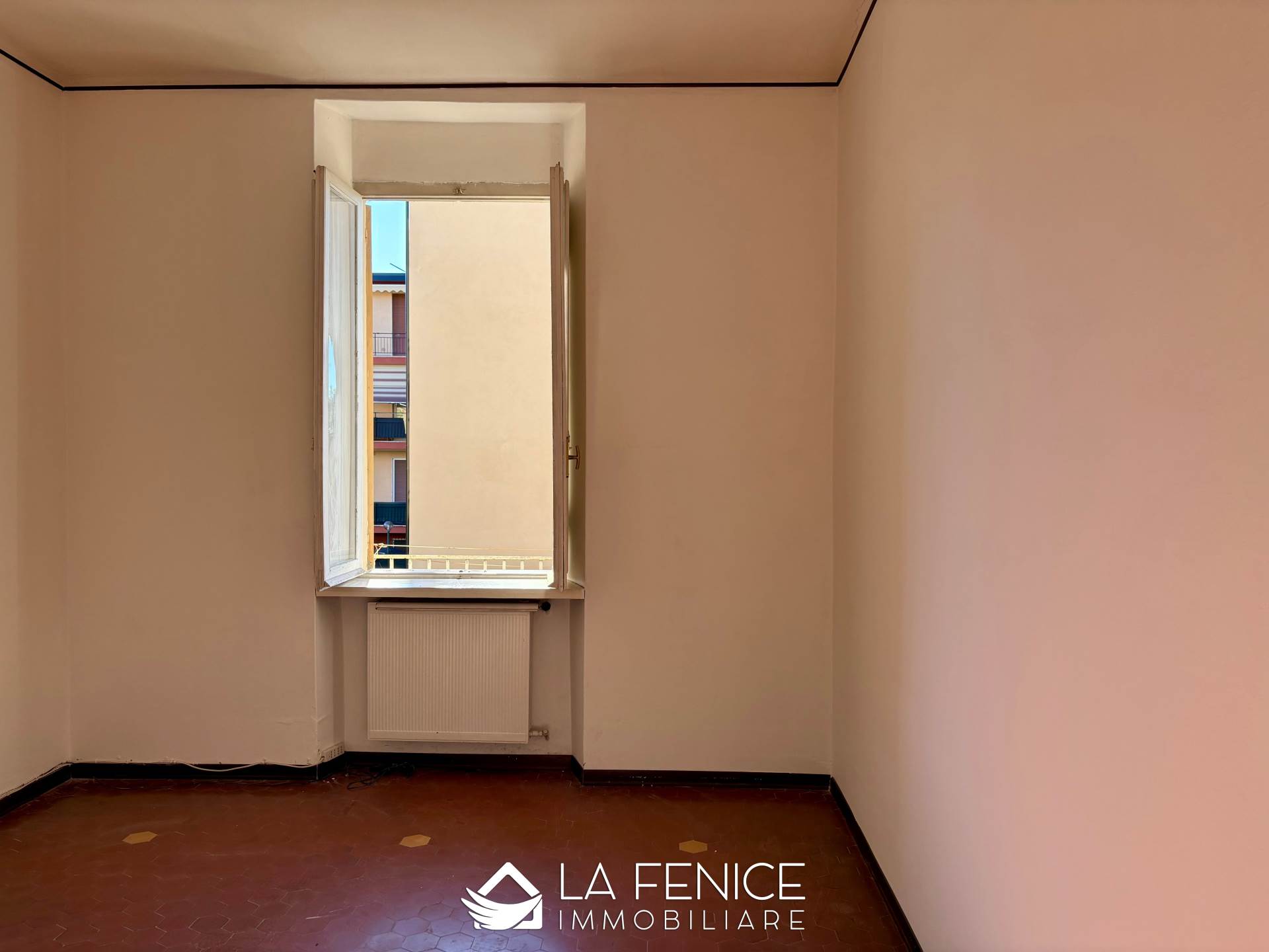 Appartamento a Sarzana con 5 locali di 118 m2 - Foto