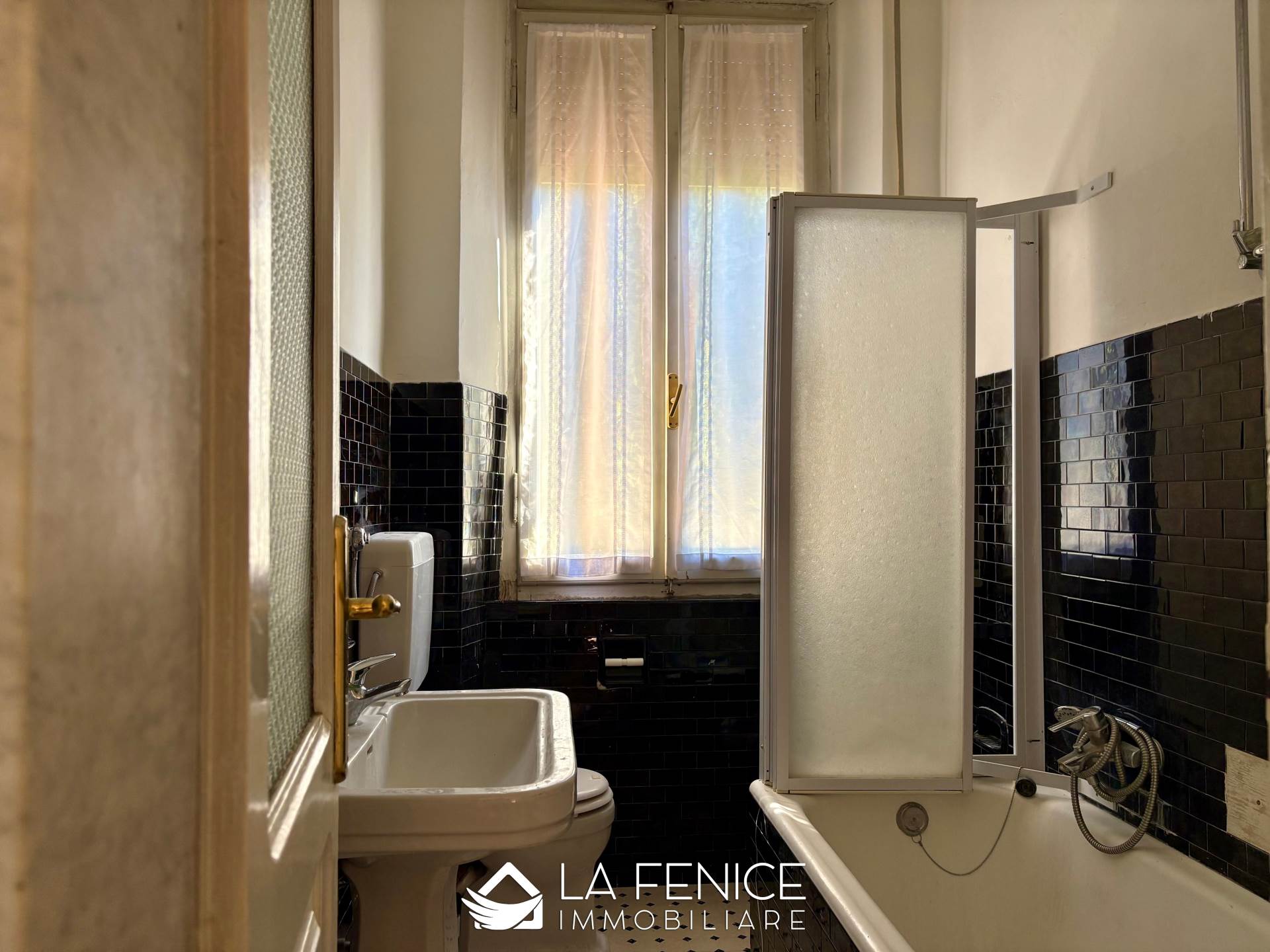 Appartamento a Sarzana con 5 locali di 118 m2 - Foto