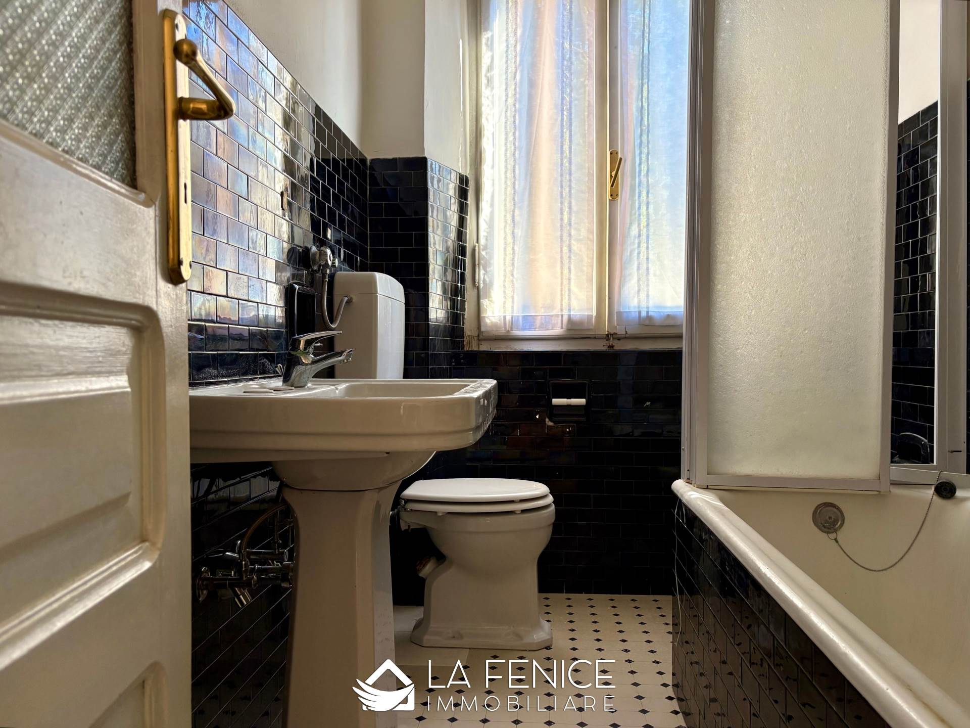 Appartamento a Sarzana con 5 locali di 118 m2 - Foto