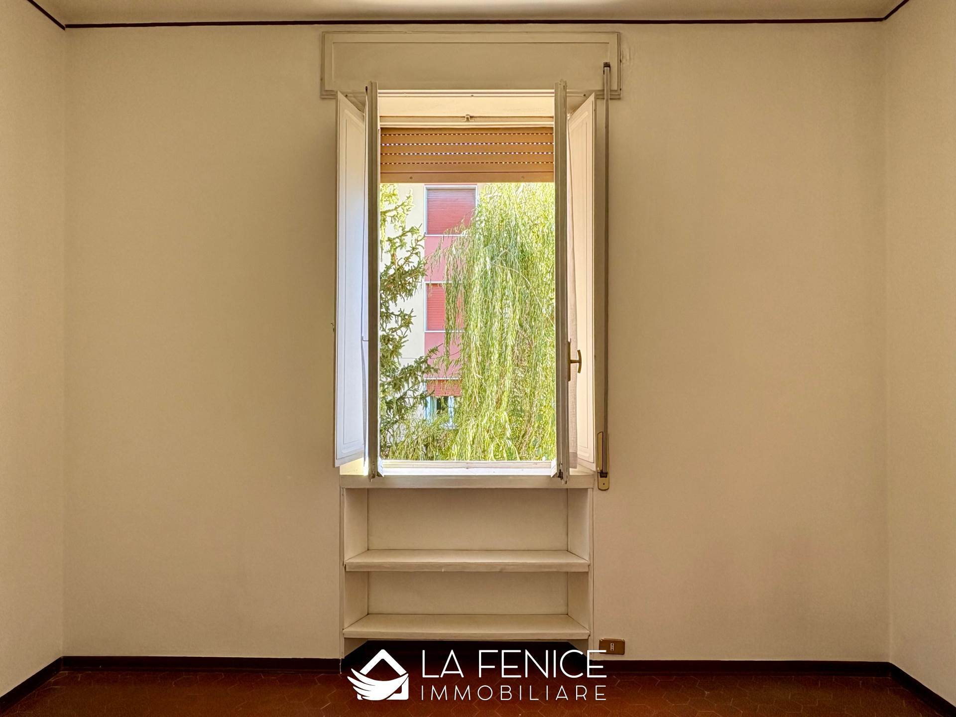 Appartamento a Sarzana con 5 locali di 118 m2 - Foto