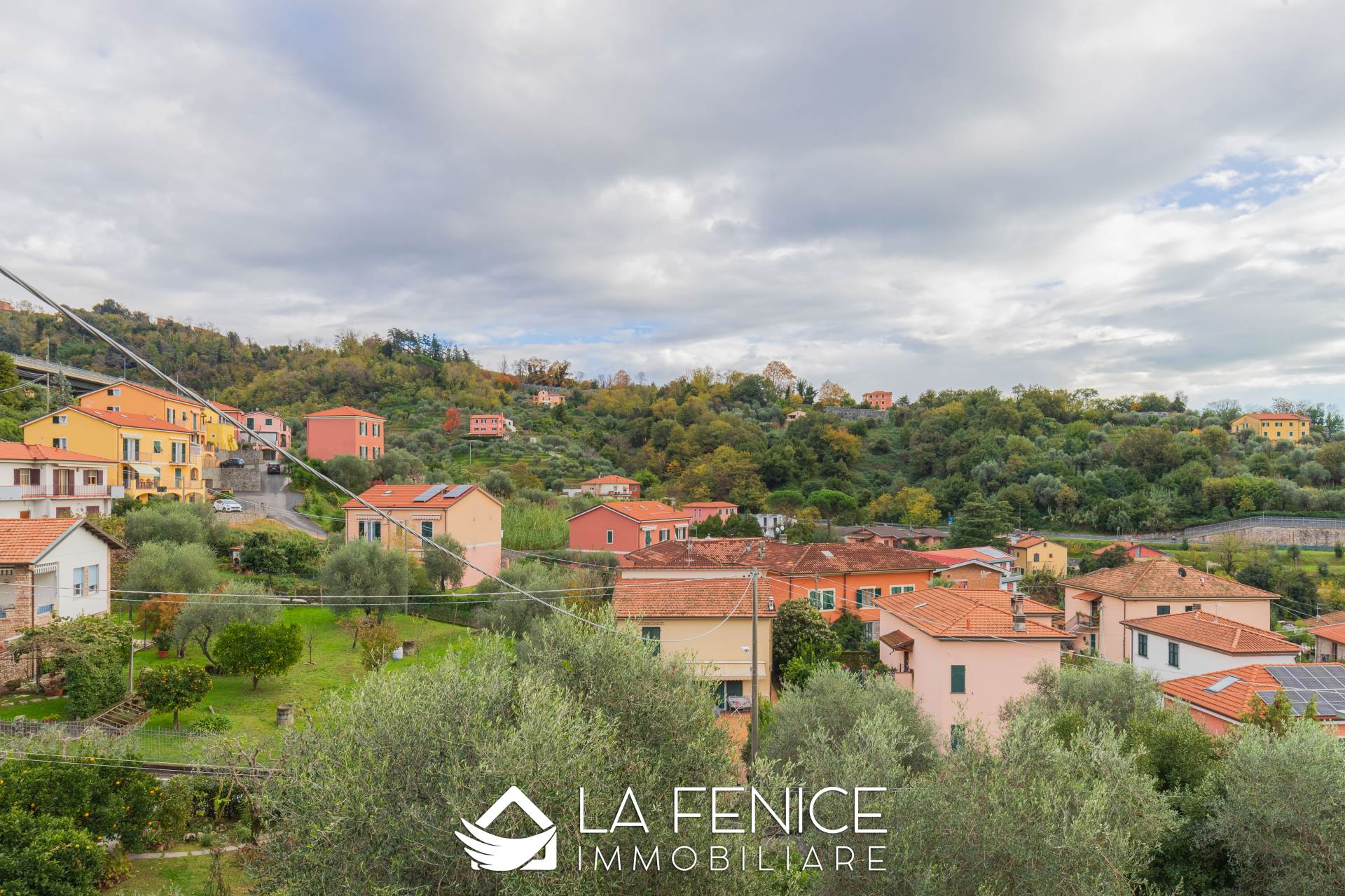 Appartamento a La spezia con 5 locali di 115 m2 - Foto Appartamento a La spezia con 5 locali di 115 m2 - Foto