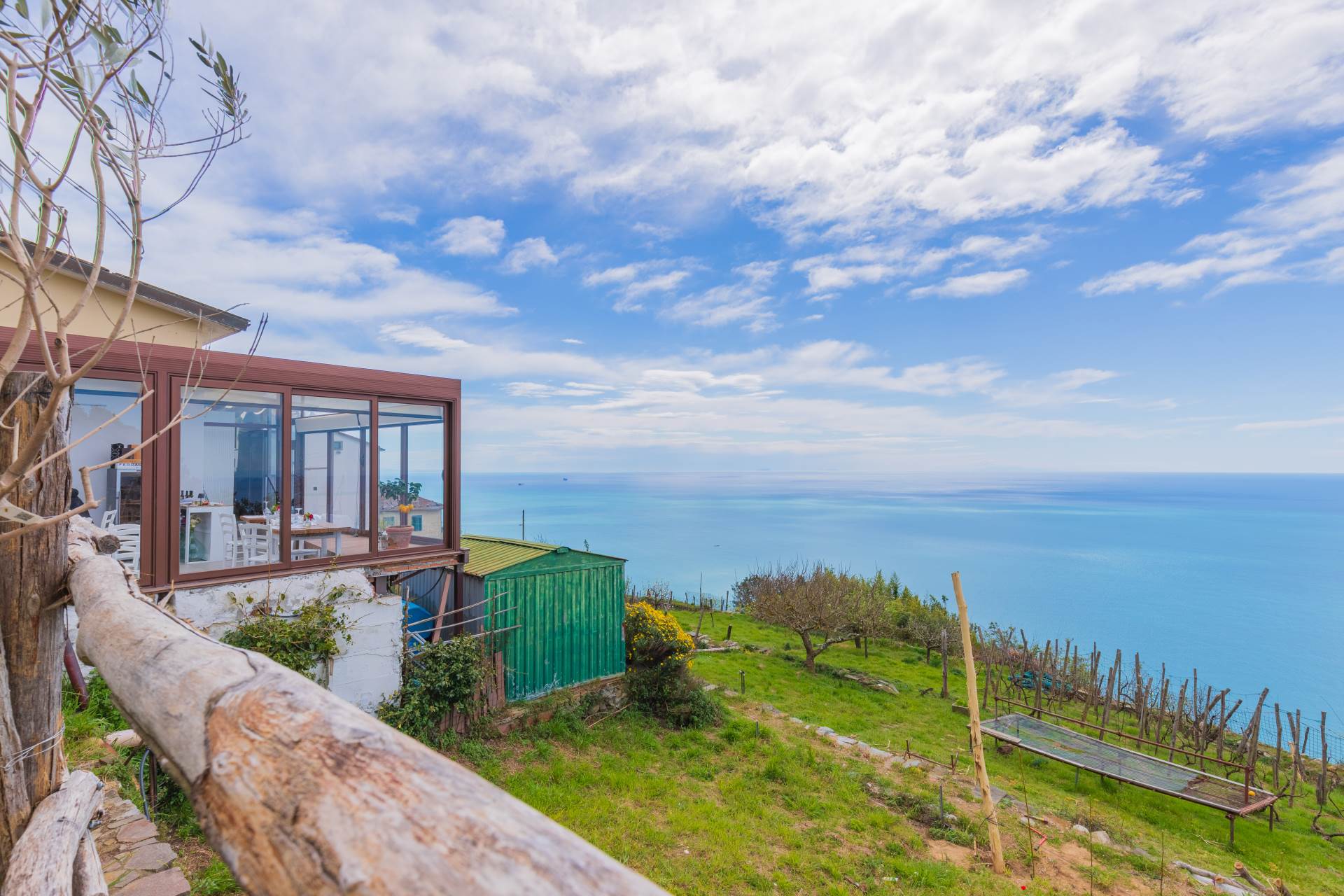 Villa a Riomaggiore con 12 locali di 200 m2 - Foto