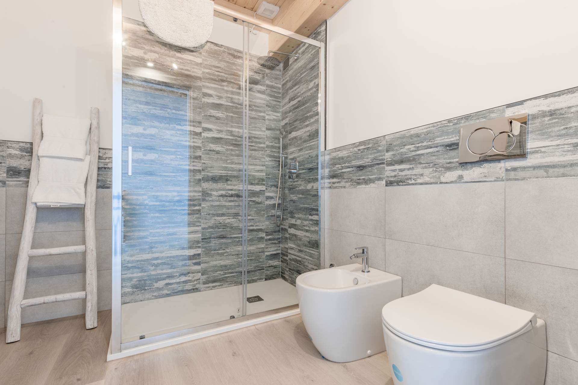 Villa a Riomaggiore con 12 locali di 200 m2 - Foto