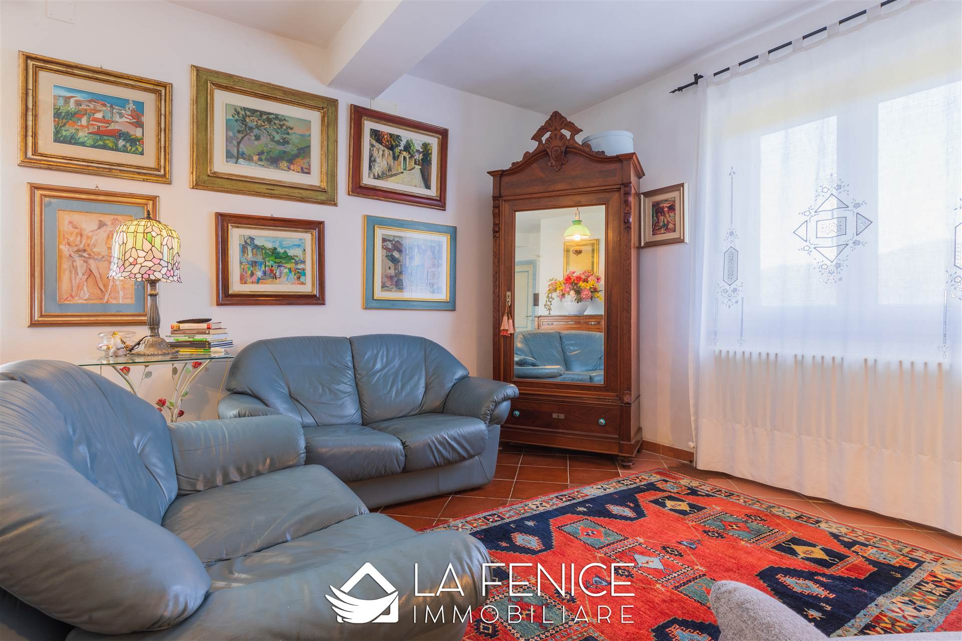 Villa a Vezzano ligure con 12 locali di 264 m2 - Foto