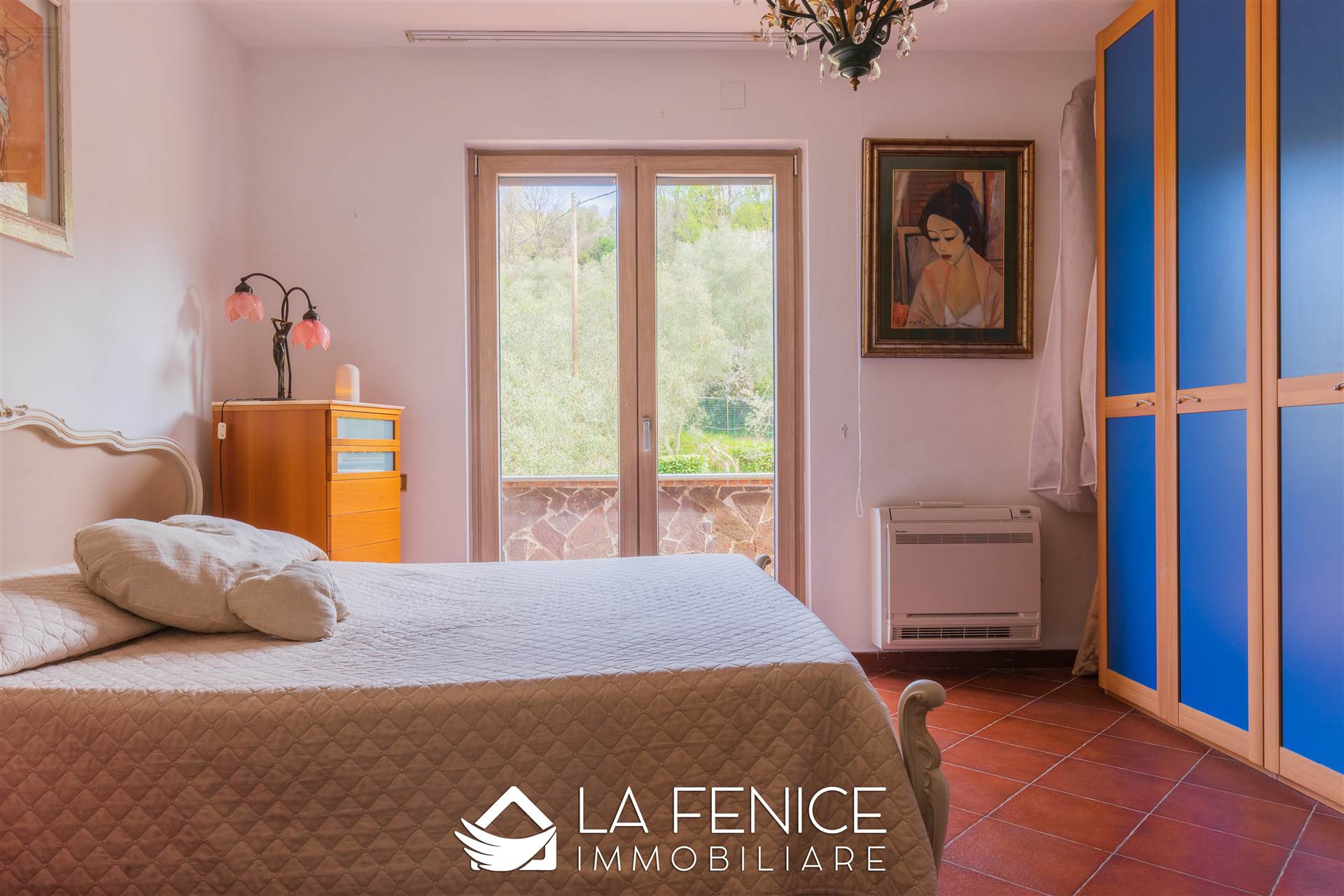 Villa a Vezzano ligure con 12 locali di 264 m2 - Foto