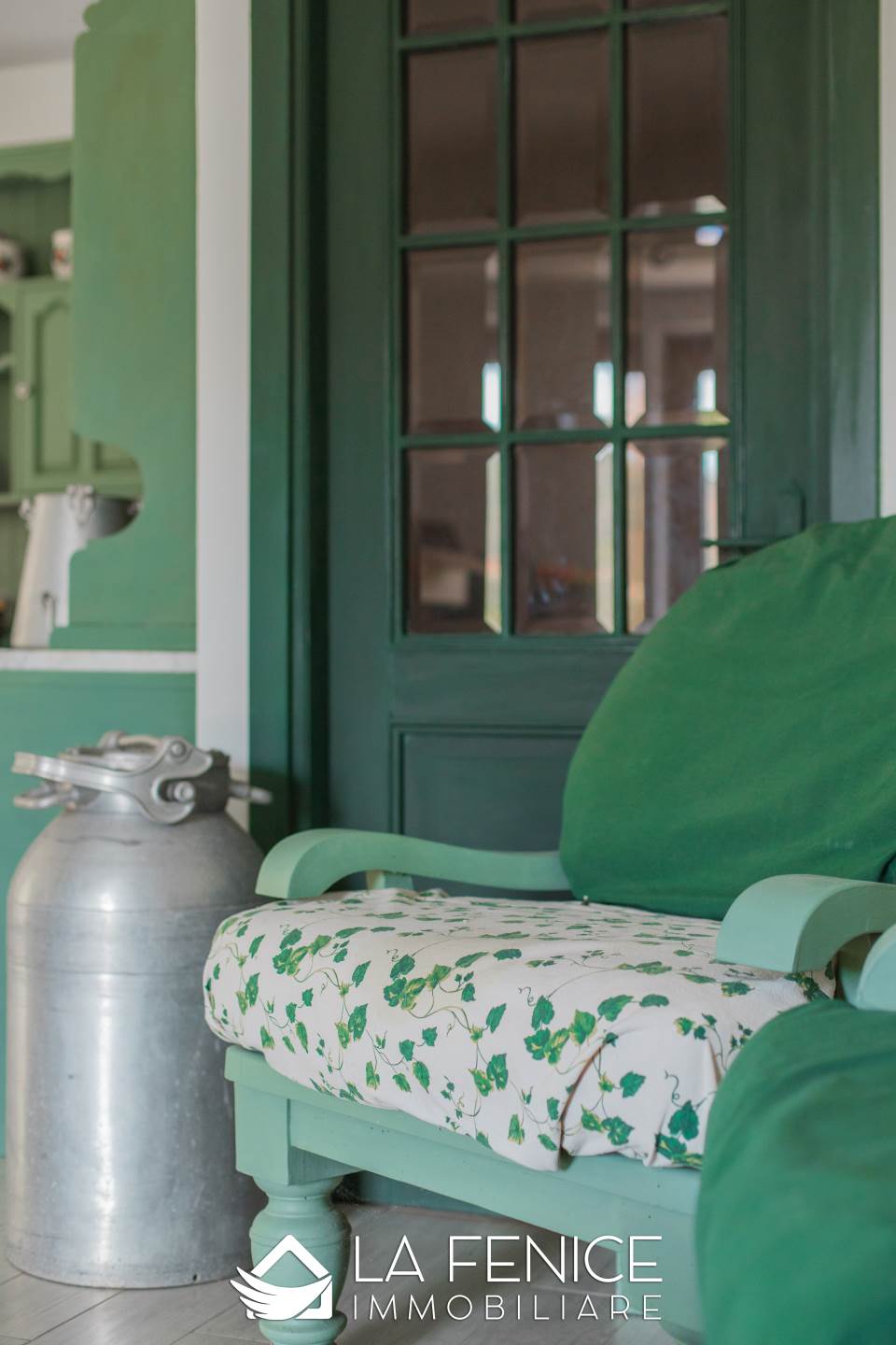 Villa a Vezzano ligure con 12 locali di 264 m2 - Foto