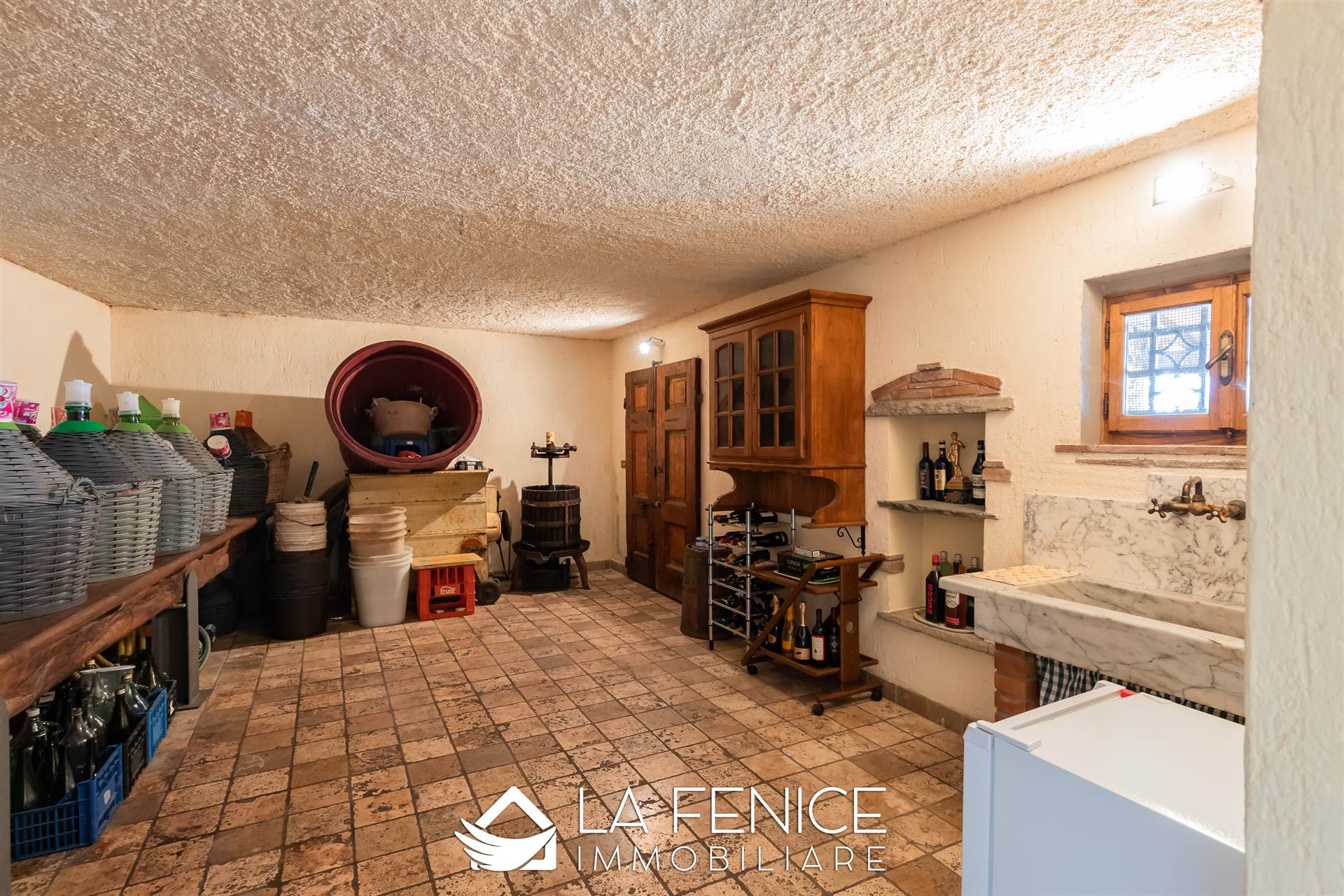 Villa a Montignoso con 8 locali di 400 m2 - Foto