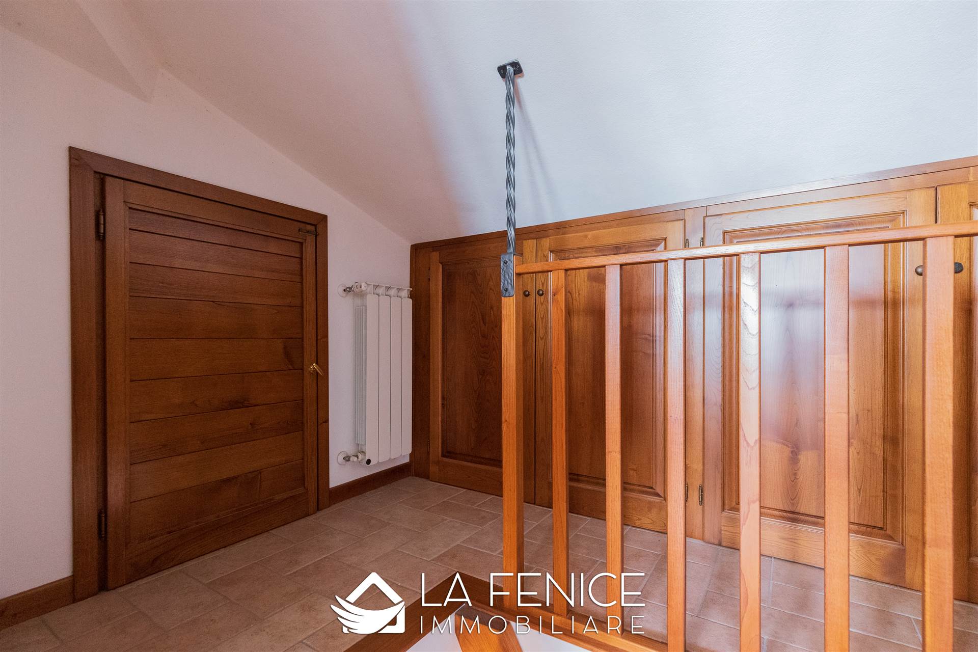 Villa a Montignoso con 8 locali di 400 m2 - Foto