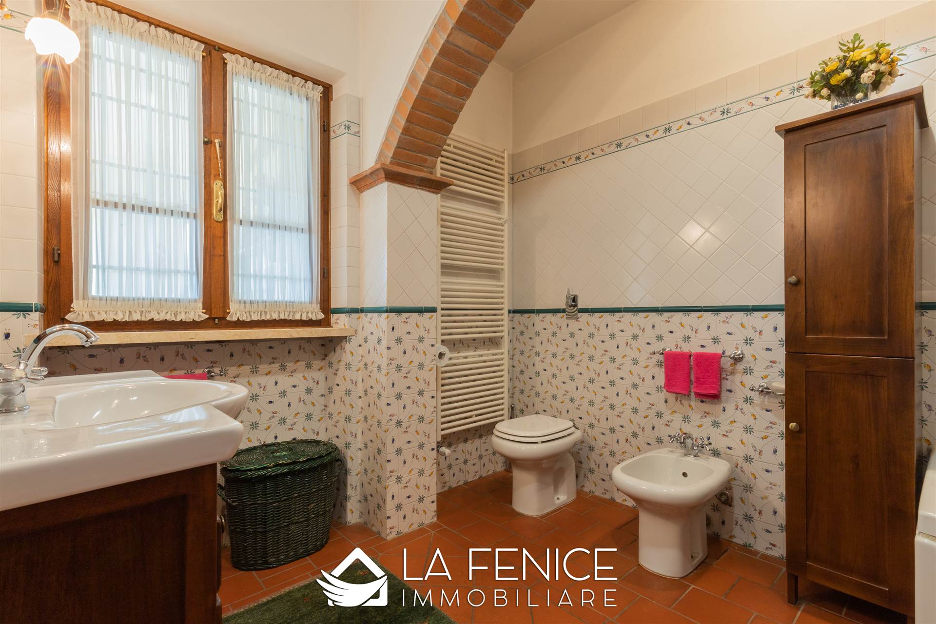 Villa a Montignoso con 8 locali di 400 m2 - Foto