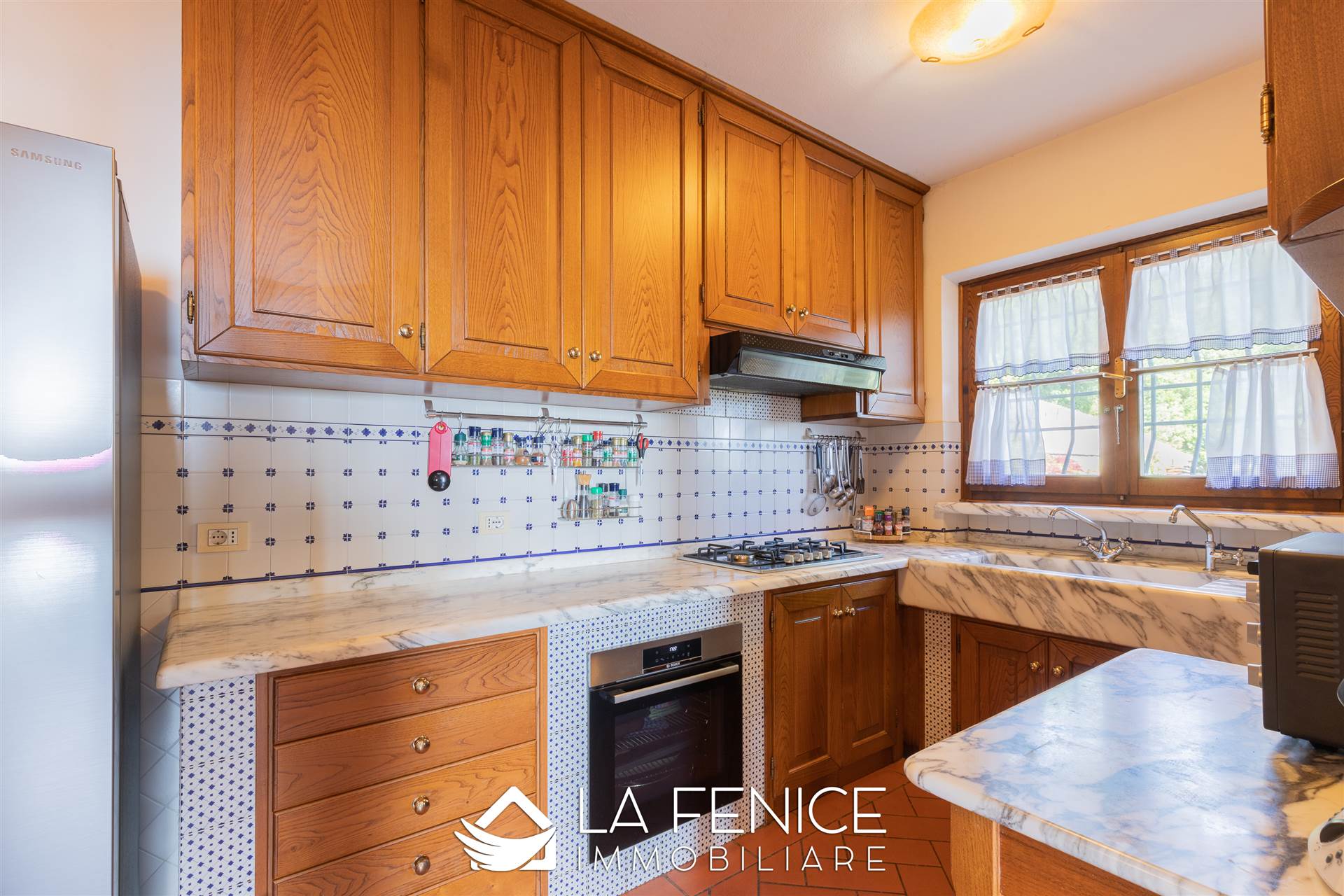 Villa a Montignoso con 8 locali di 400 m2 - Foto