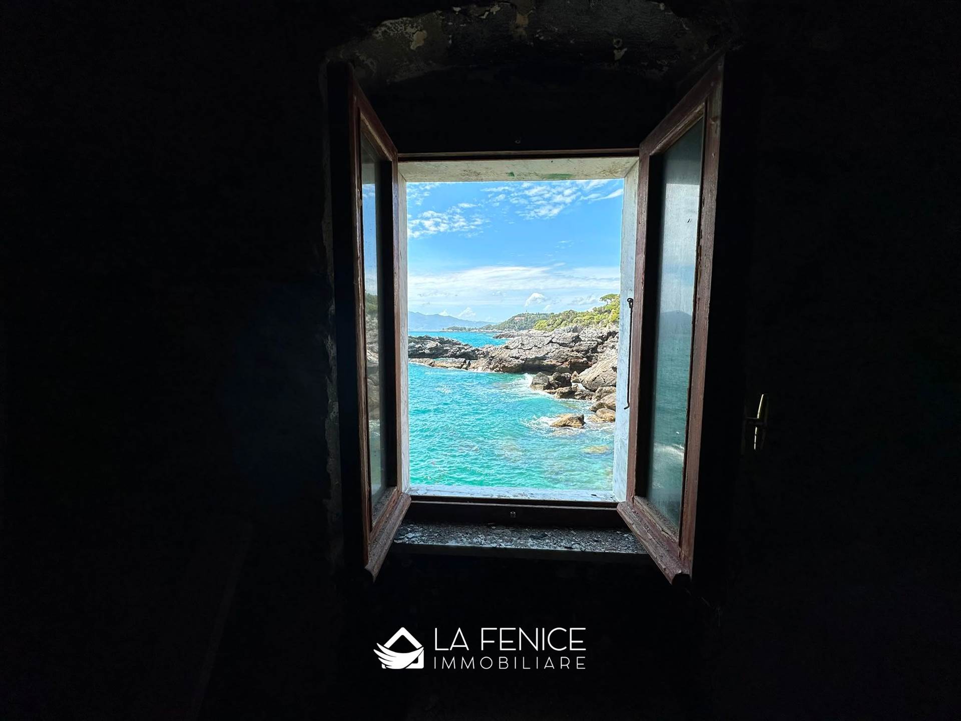 Appartamento a Lerici con 6 locali di 103 m2 - Foto Appartamento a Lerici con 6 locali di 103 m2 - Foto