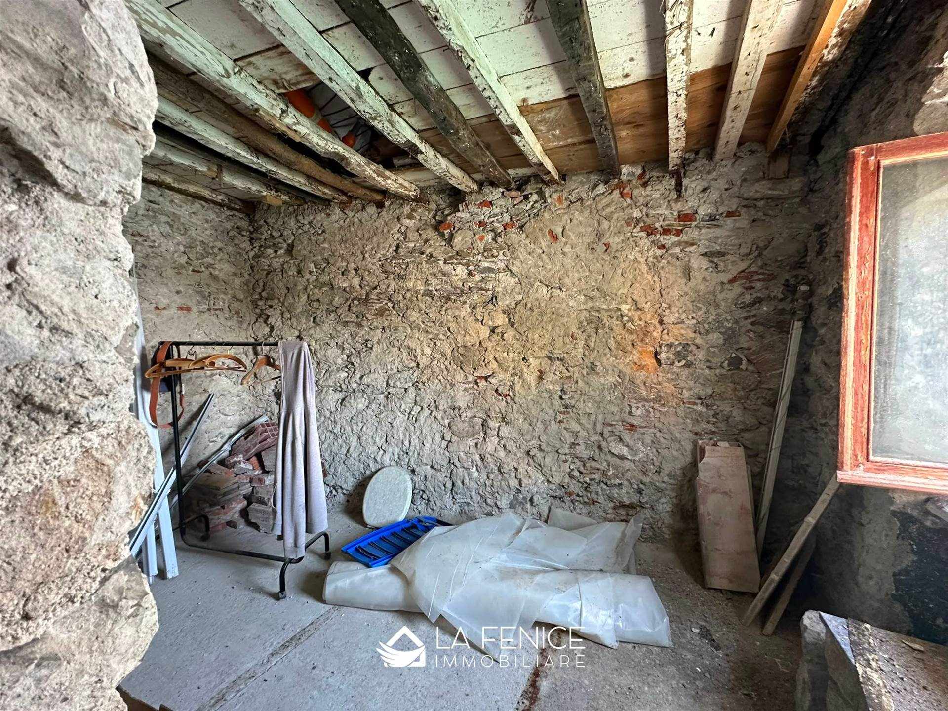 Appartamento a Lerici con 6 locali di 103 m2 - Foto Appartamento a Lerici con 6 locali di 103 m2 - Foto