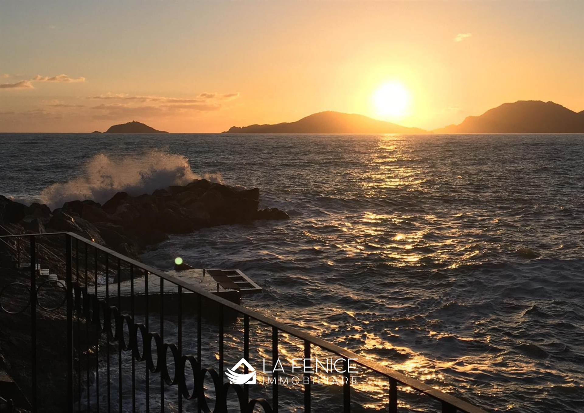 Appartamento a Lerici con 6 locali di 103 m2 - Foto Appartamento a Lerici con 6 locali di 103 m2 - Foto