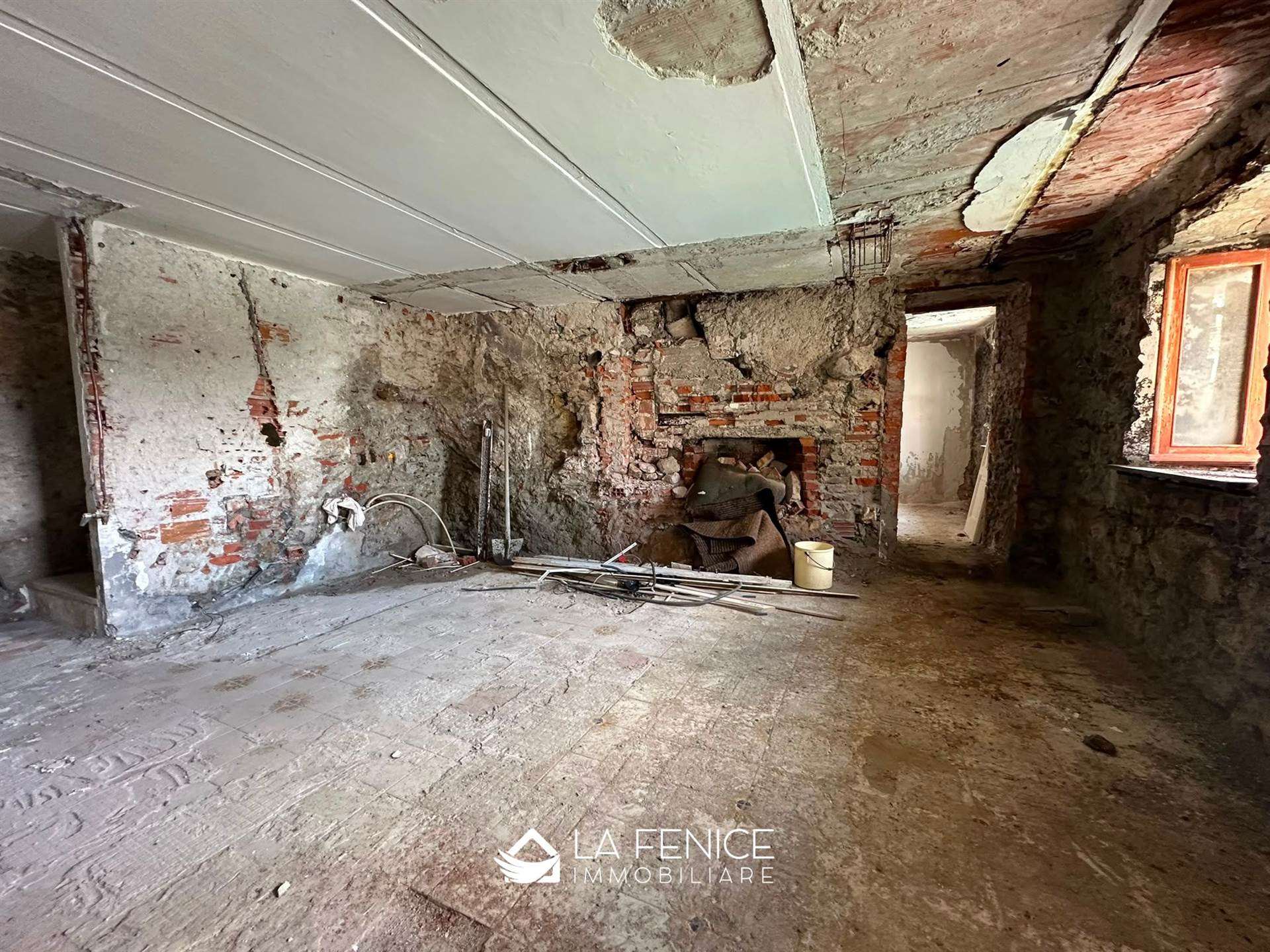 Appartamento a Lerici con 6 locali di 103 m2 - Foto Appartamento a Lerici con 6 locali di 103 m2 - Foto