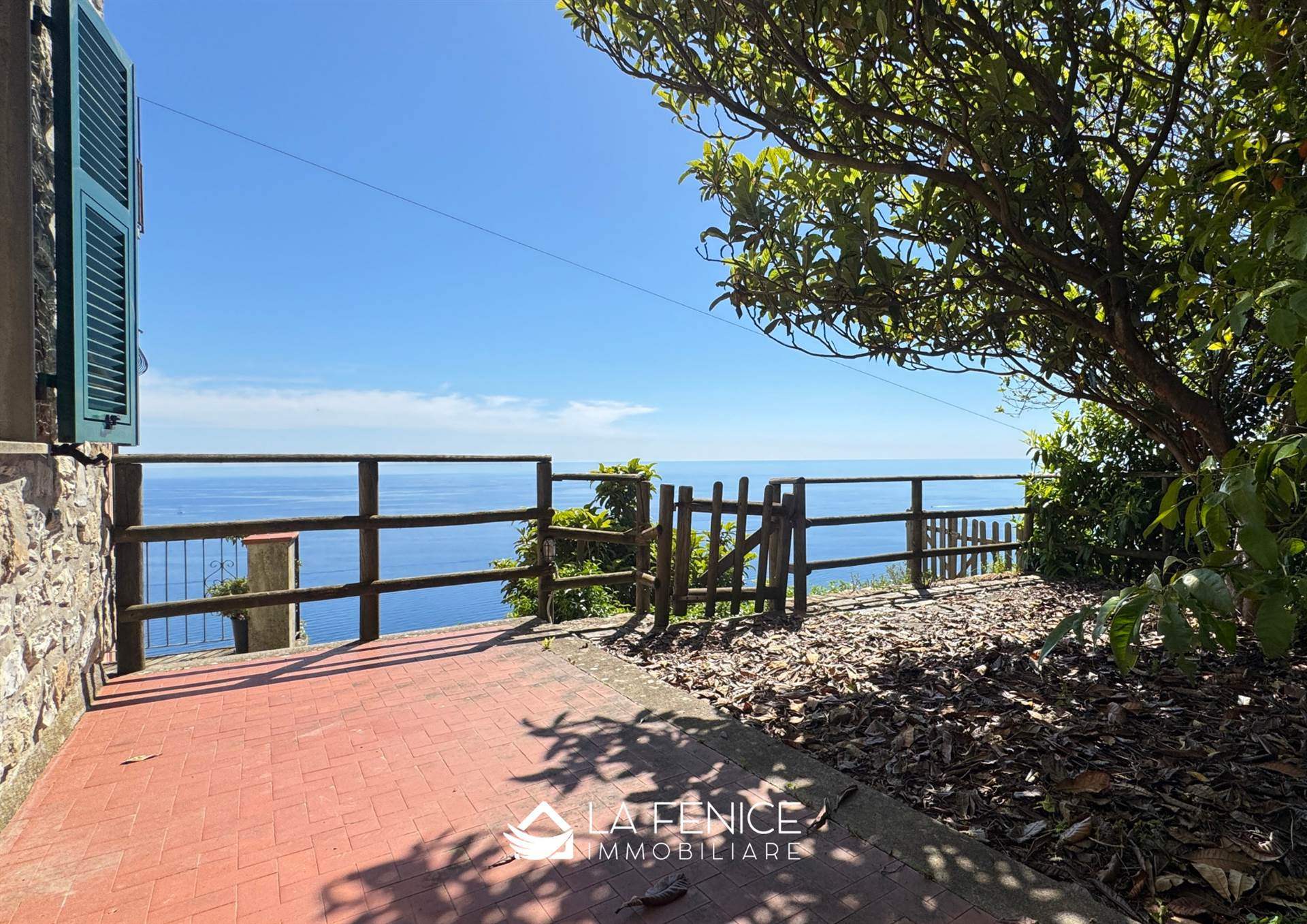 Appartamento a Vernazza con 10 locali di 211 m2 - Foto