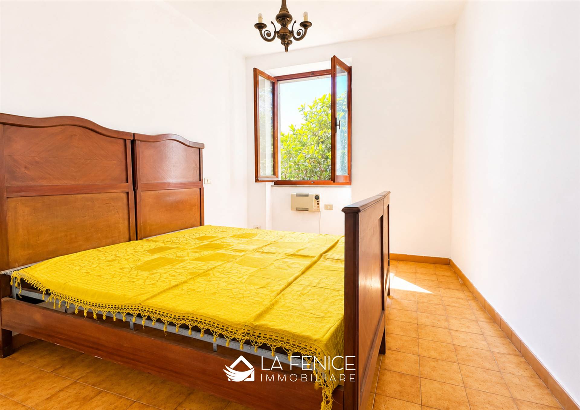 Appartamento a Vernazza con 10 locali di 211 m2 - Foto