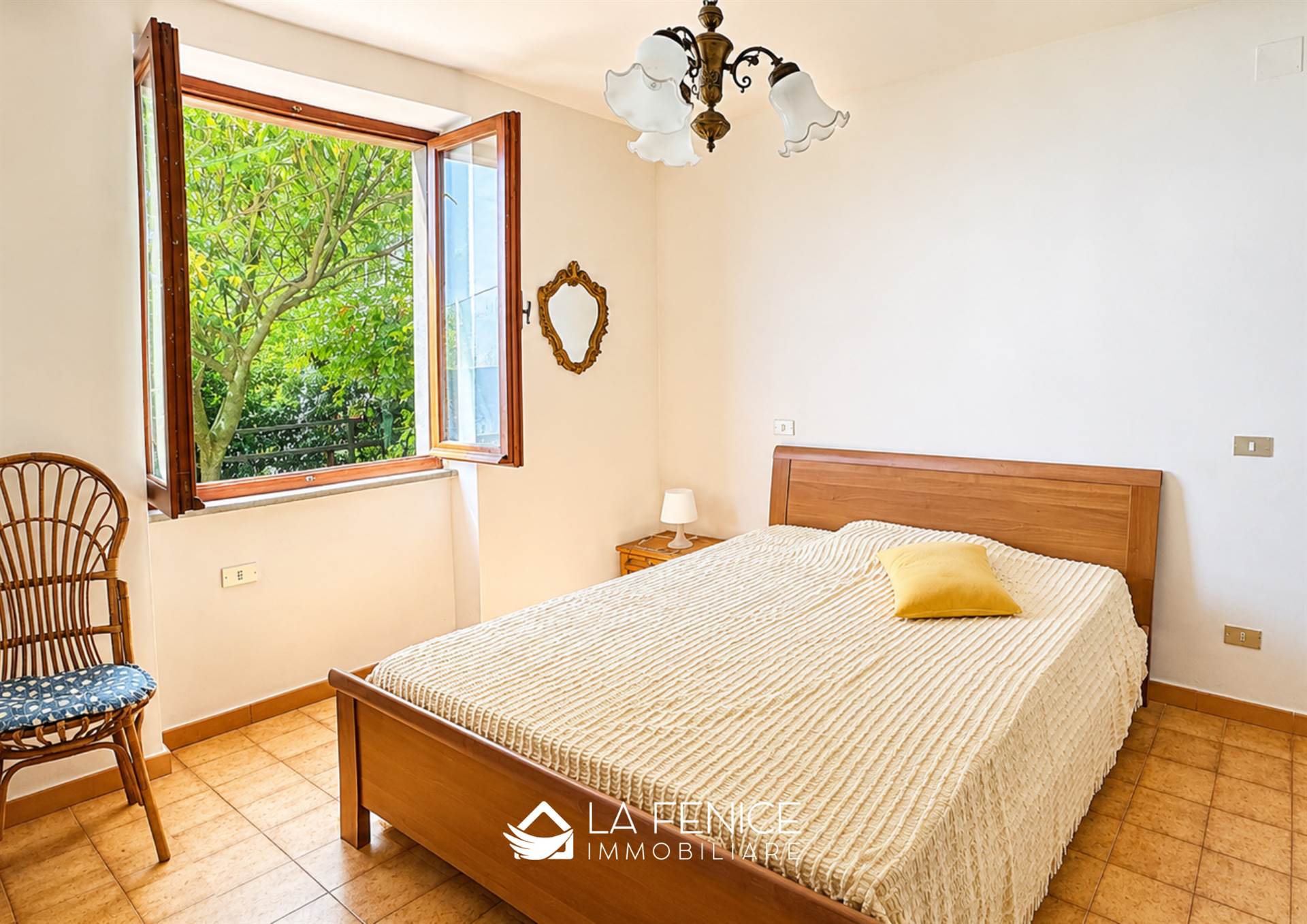 Appartamento a Vernazza con 10 locali di 211 m2 - Foto
