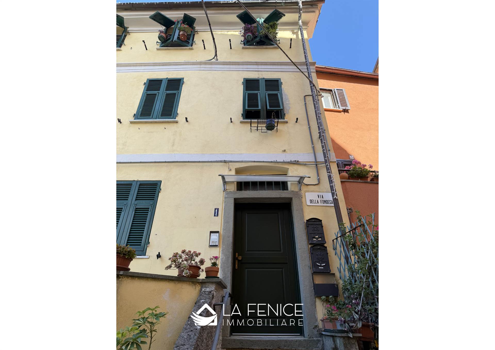 Appartamento a Portovenere con 4 locali di 89 m2 - Foto Appartamento a Portovenere con 4 locali di 89 m2 - Foto