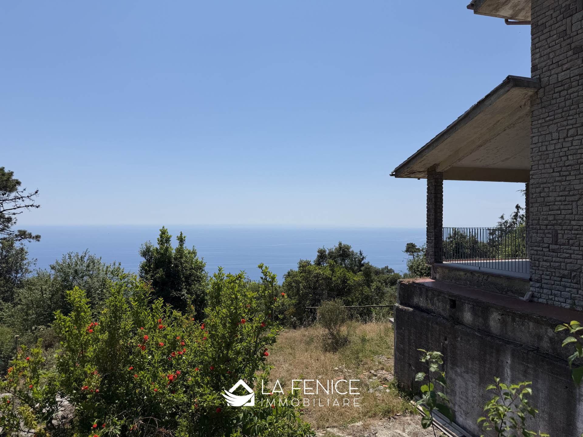 Rustico casale a Riomaggiore con 8 locali di 379 m2 - Foto Rustico casale a Riomaggiore con 8 locali di 379 m2 - Foto