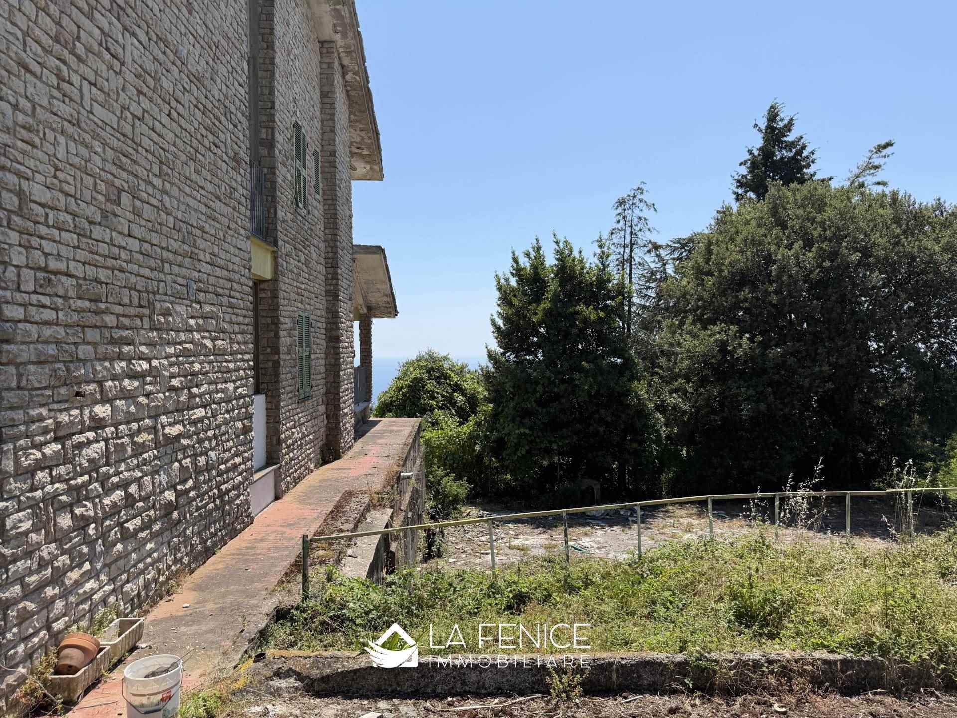 Rustico casale a Riomaggiore con 8 locali di 379 m2 - Foto Rustico casale a Riomaggiore con 8 locali di 379 m2 - Foto