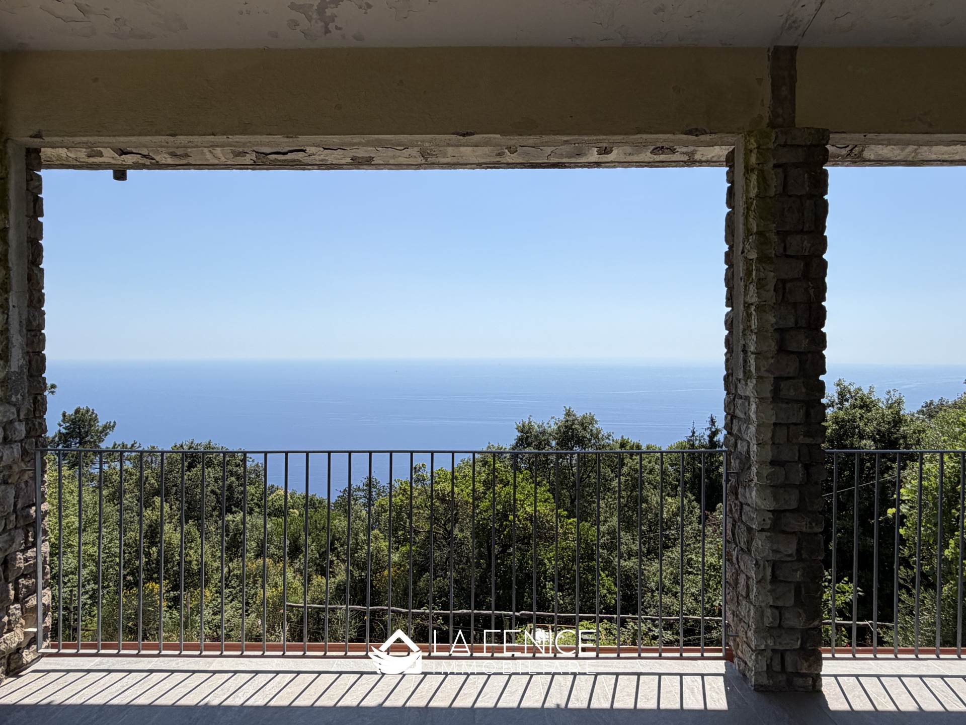 Rustico casale a Riomaggiore con 8 locali di 379 m2 - Foto Rustico casale a Riomaggiore con 8 locali di 379 m2 - Foto