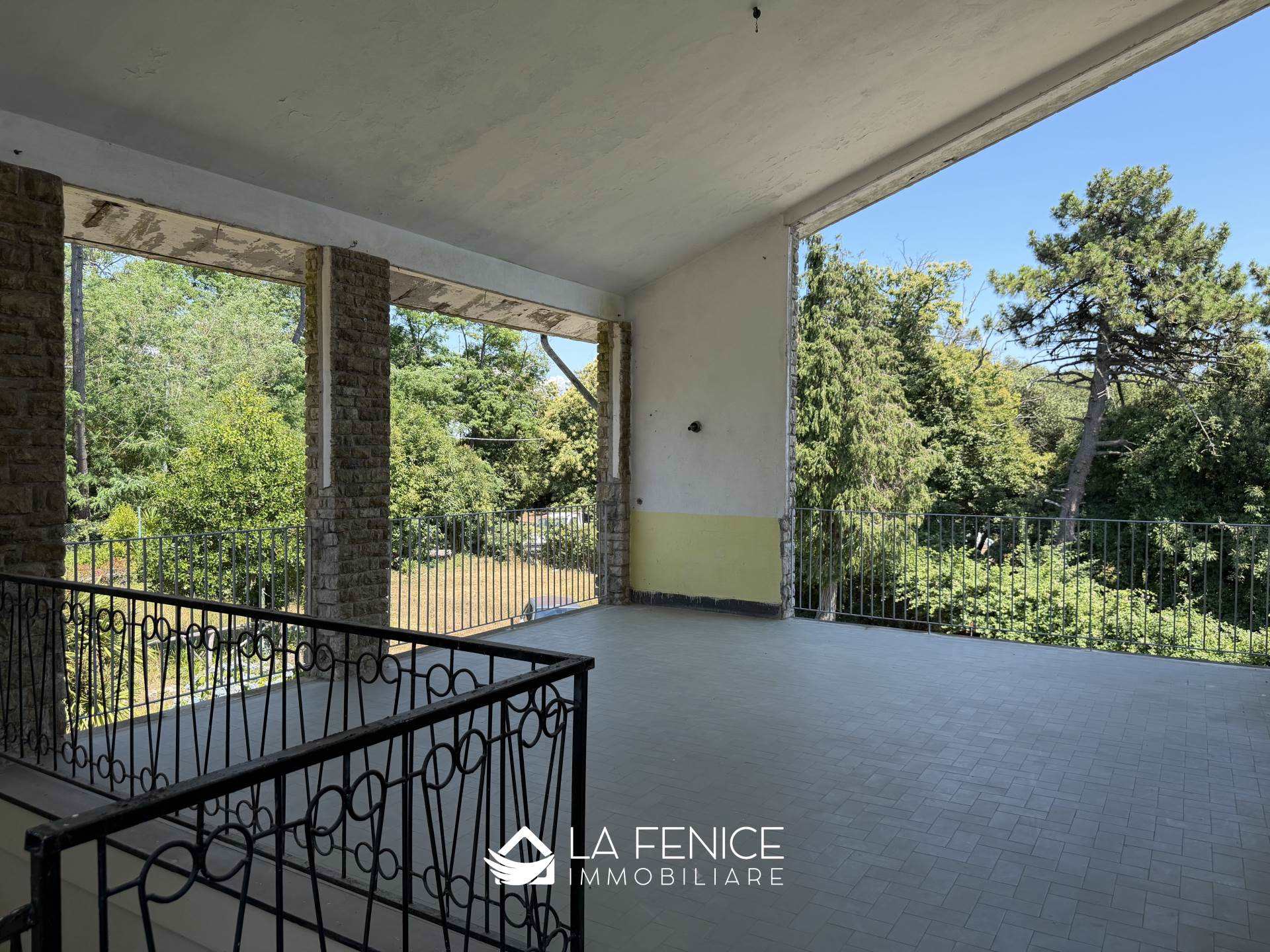 Rustico casale a Riomaggiore con 8 locali di 379 m2 - Foto Rustico casale a Riomaggiore con 8 locali di 379 m2 - Foto