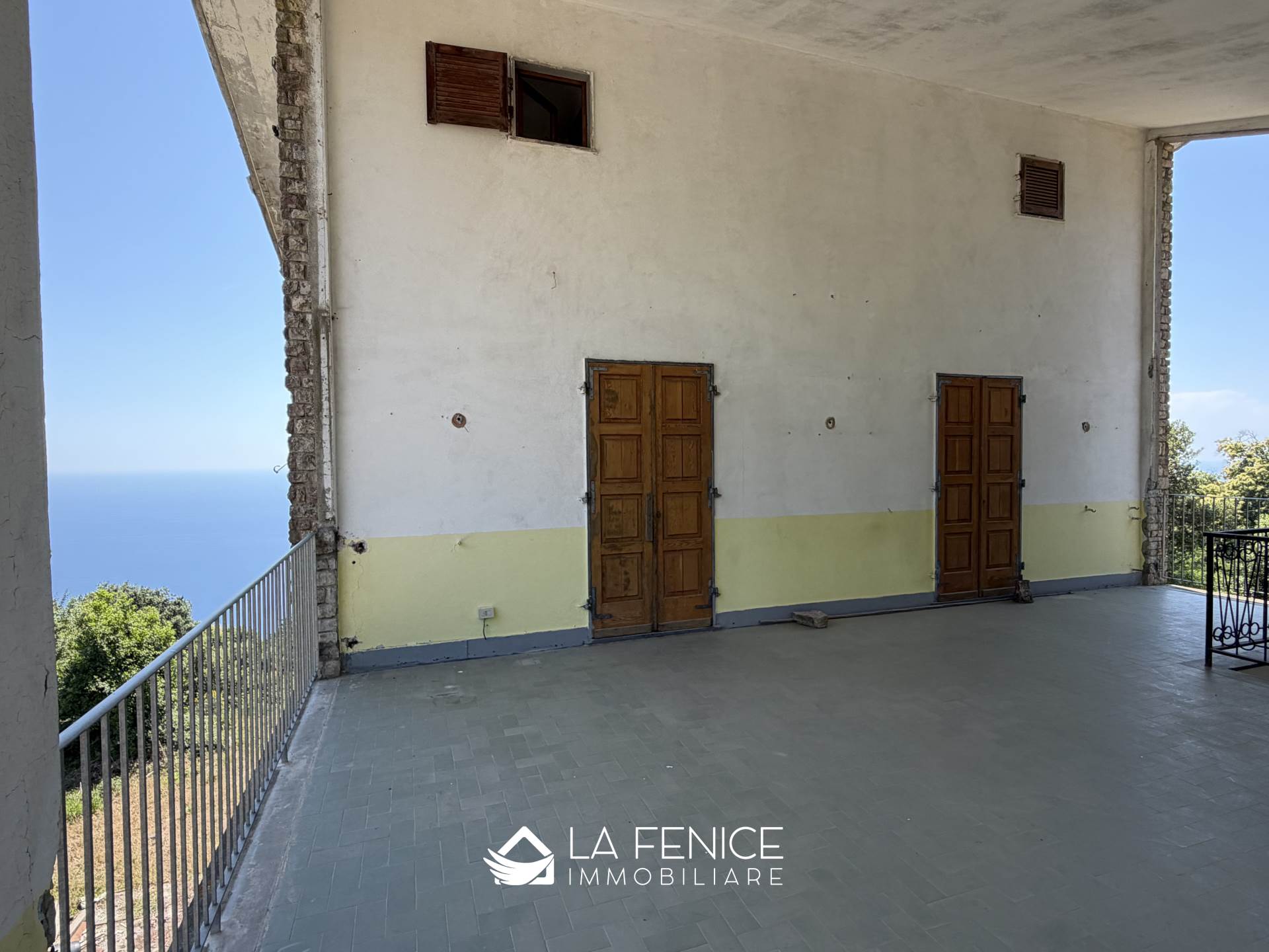 Rustico casale a Riomaggiore con 8 locali di 379 m2 - Foto Rustico casale a Riomaggiore con 8 locali di 379 m2 - Foto