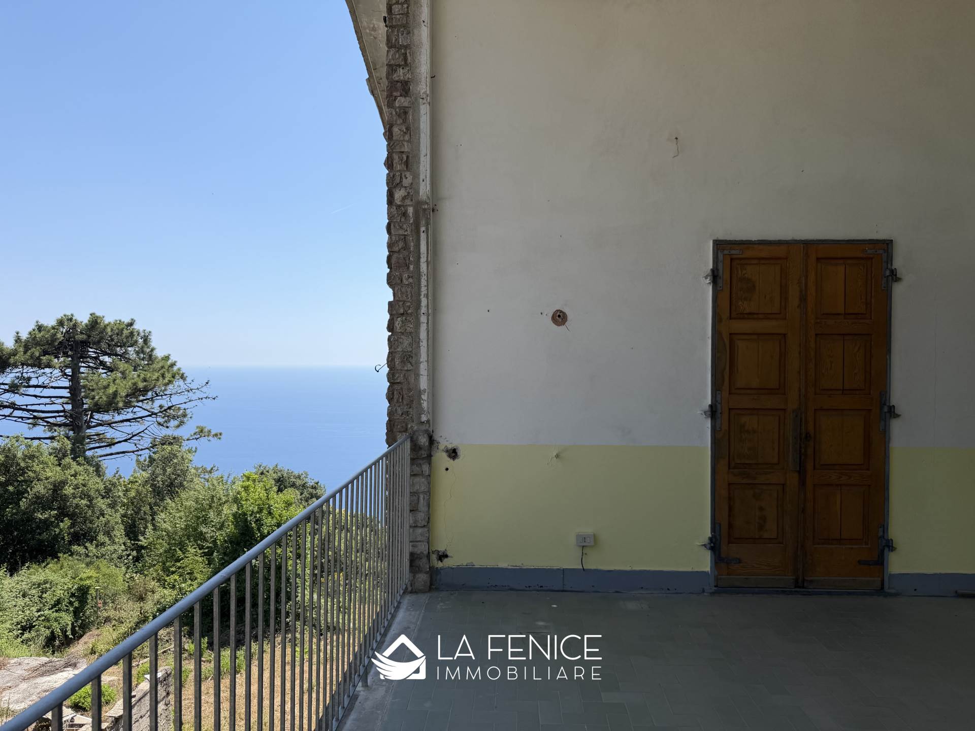 Rustico casale a Riomaggiore con 8 locali di 379 m2 - Foto Rustico casale a Riomaggiore con 8 locali di 379 m2 - Foto