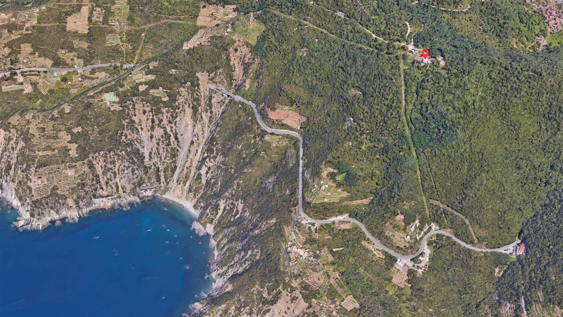 Rustico casale a Riomaggiore con 8 locali di 379 m2 - Foto Rustico casale a Riomaggiore con 8 locali di 379 m2 - Foto