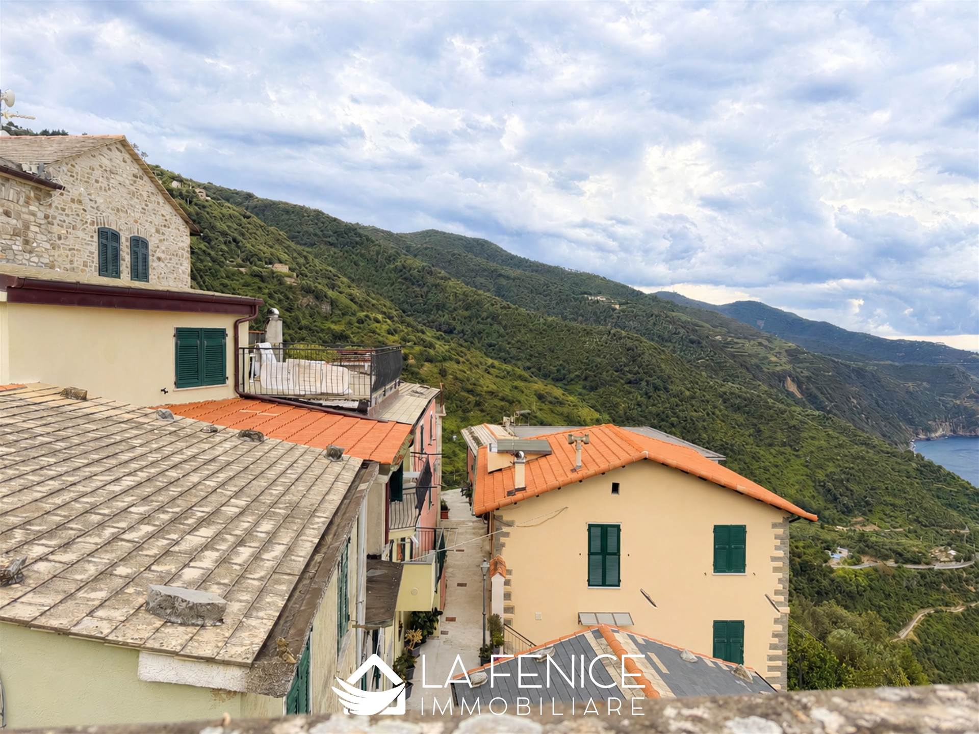 Appartamento a Vernazza con 4 locali di 77 m2 - Foto Appartamento a Vernazza con 4 locali di 77 m2 - Foto